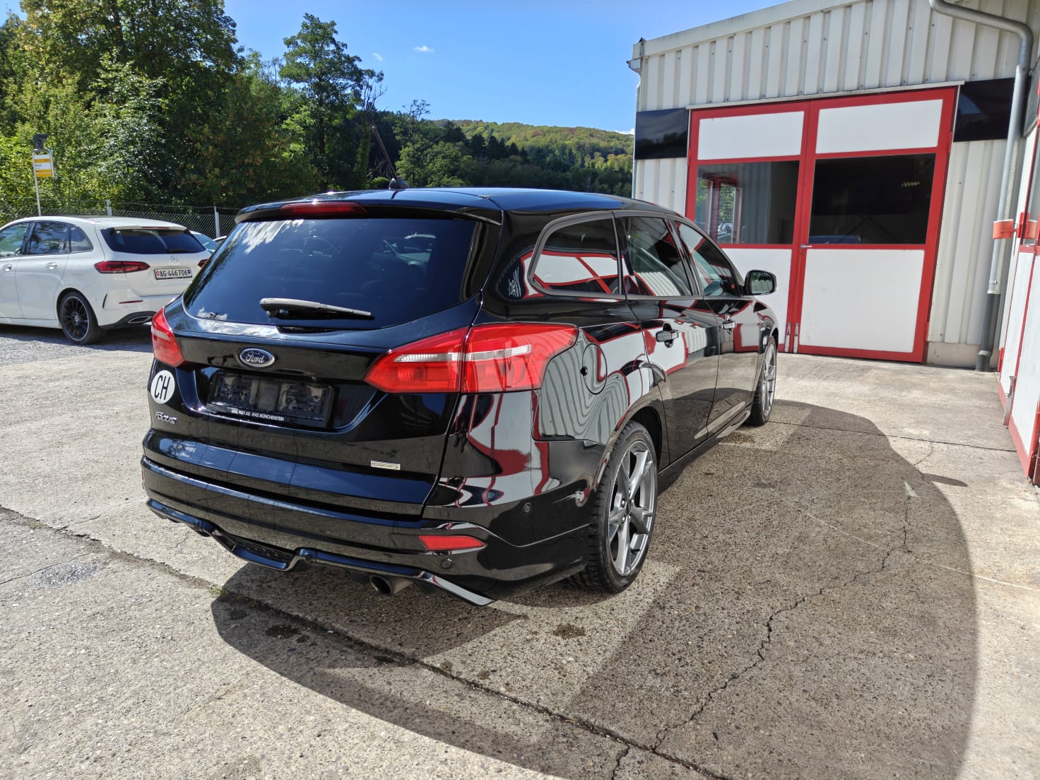 FORD Focus 1.5 SCTi ST Line Automatic-image-5