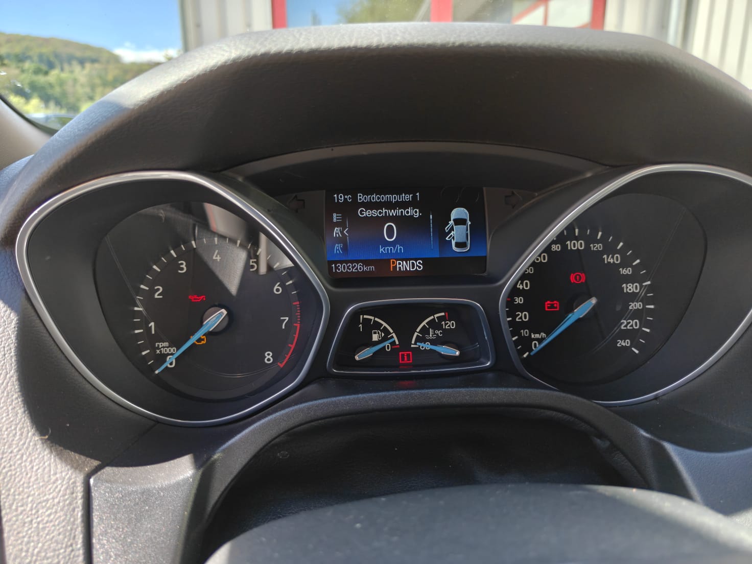 FORD Focus 1.5 SCTi ST Line Automatic-image-12