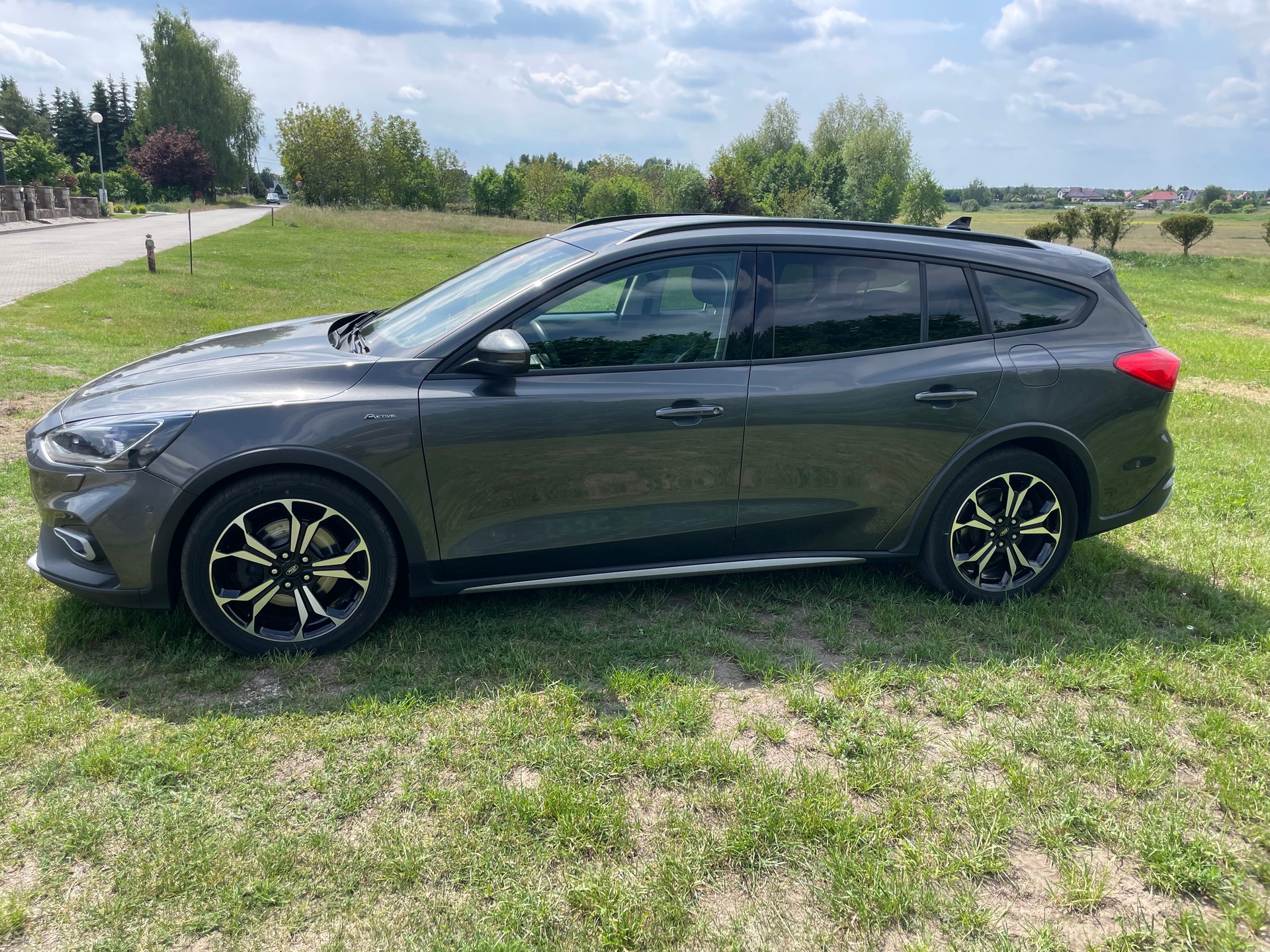 FORD 2.0 EcoBlue 150 Active-image-2