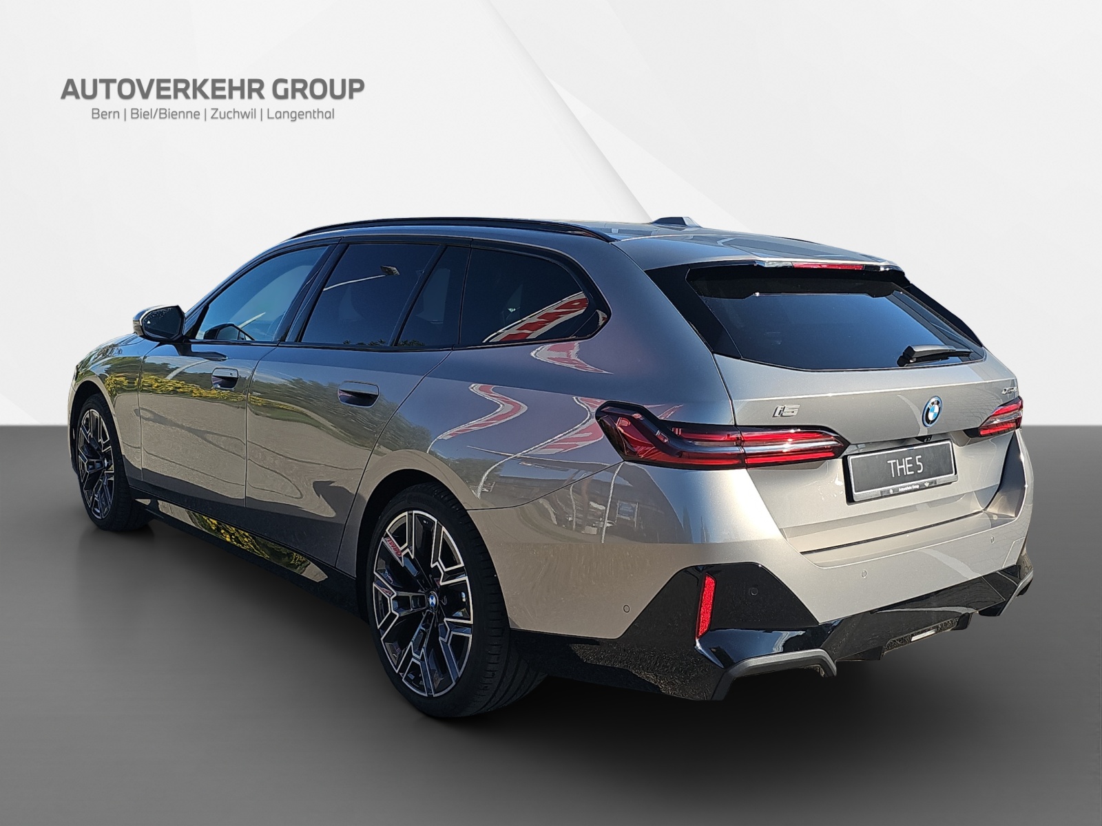 BMW i5 xDrive 40 Tour M S.Pro / 0.00% Leasing-image-4