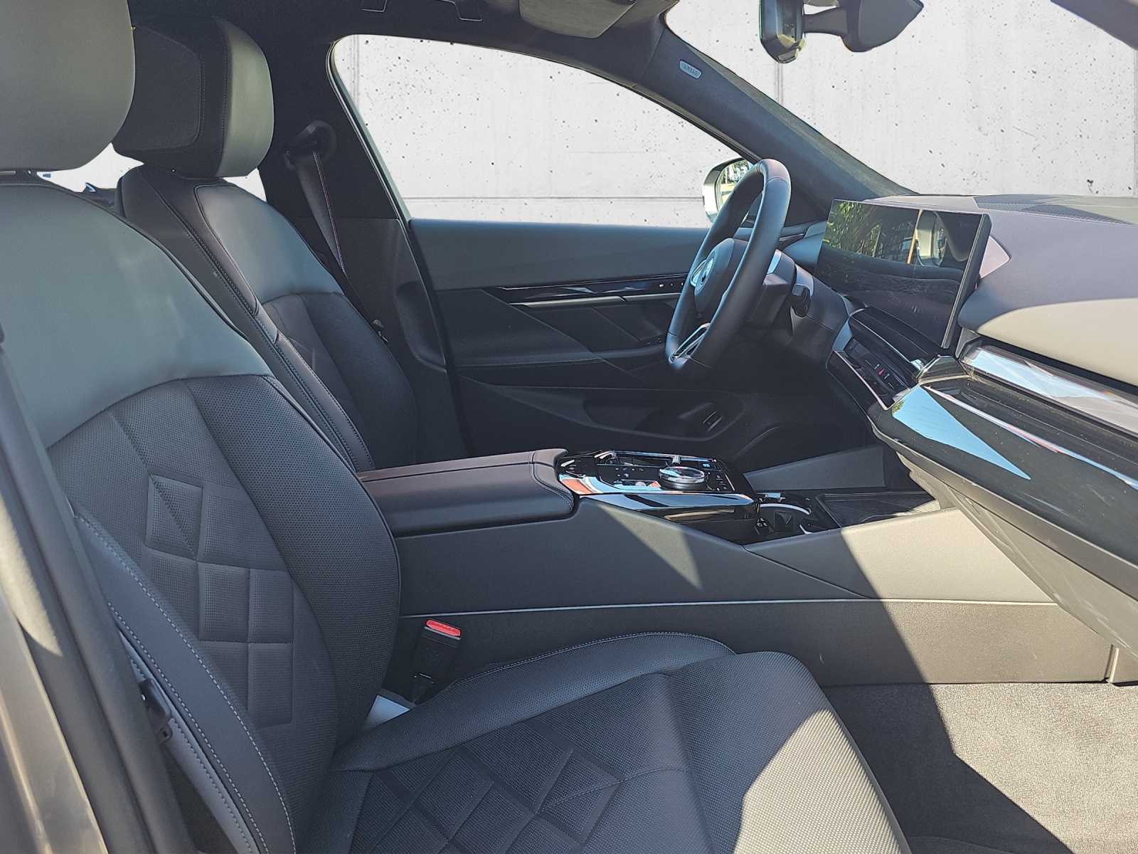 BMW i5 xDrive 40 Tour M S.Pro / 0.00% Leasing-image-17