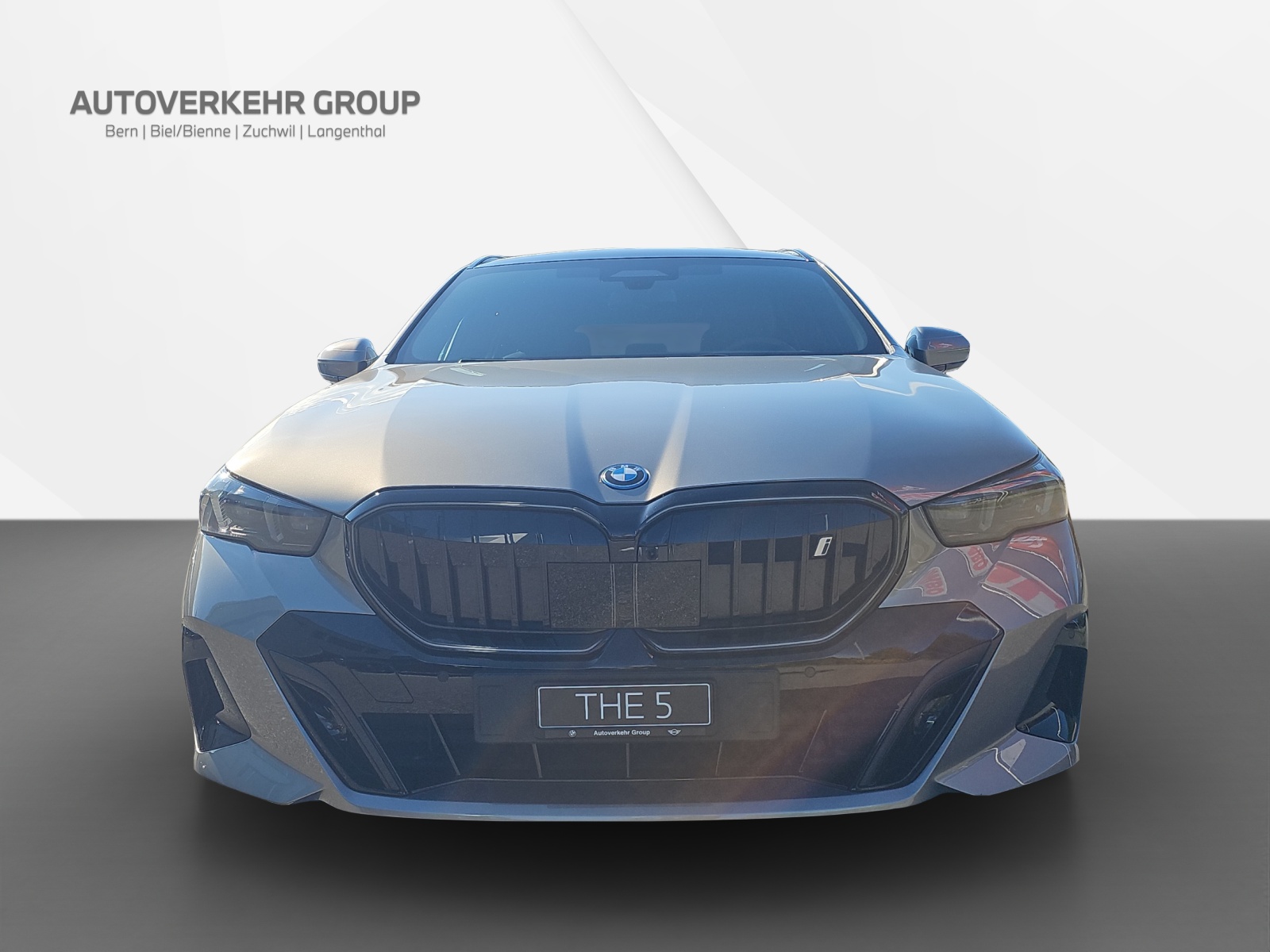 BMW i5 xDrive 40 Tour M S.Pro / 0.00% Leasing-image-1