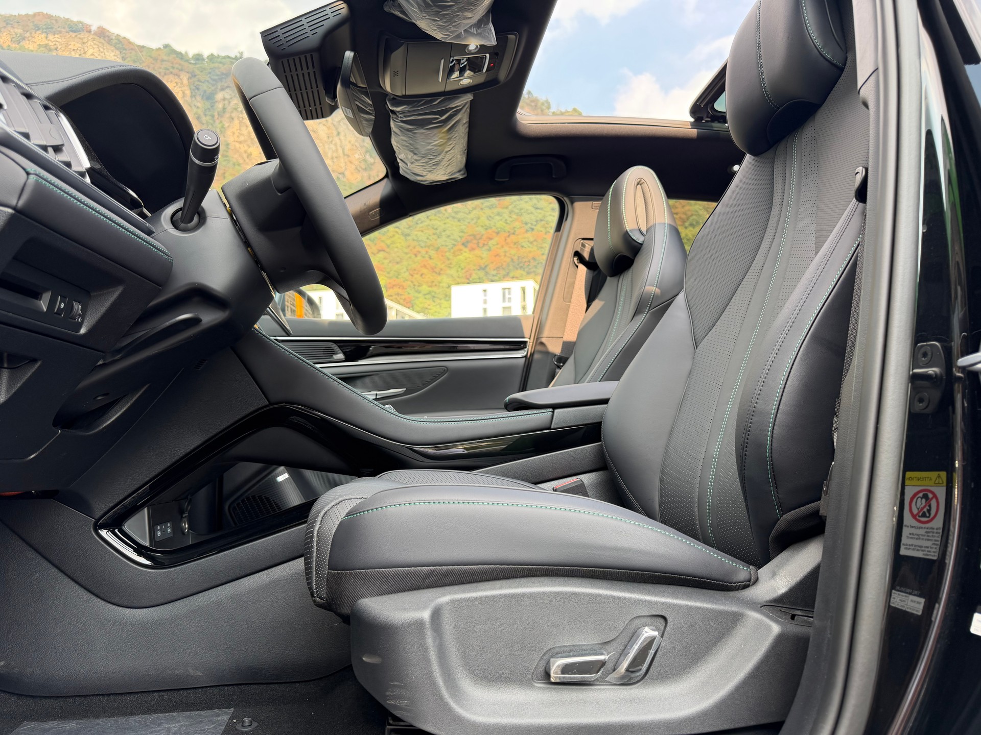 BYD Seal U DM-i Design AWD-image-10