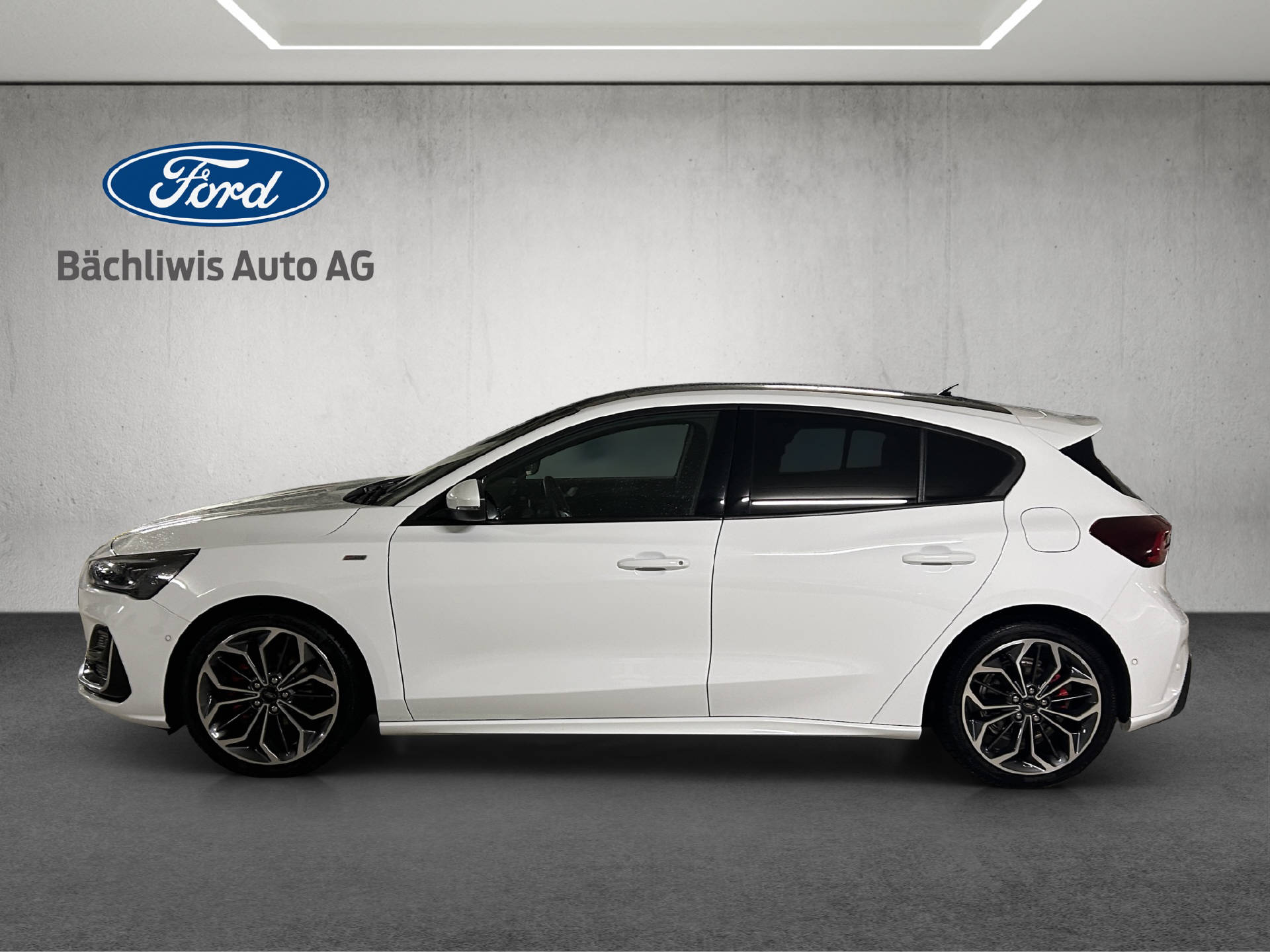 FORD Focus 1.0i EcoB Hybrid 155 ST-Line Vignale-image-1