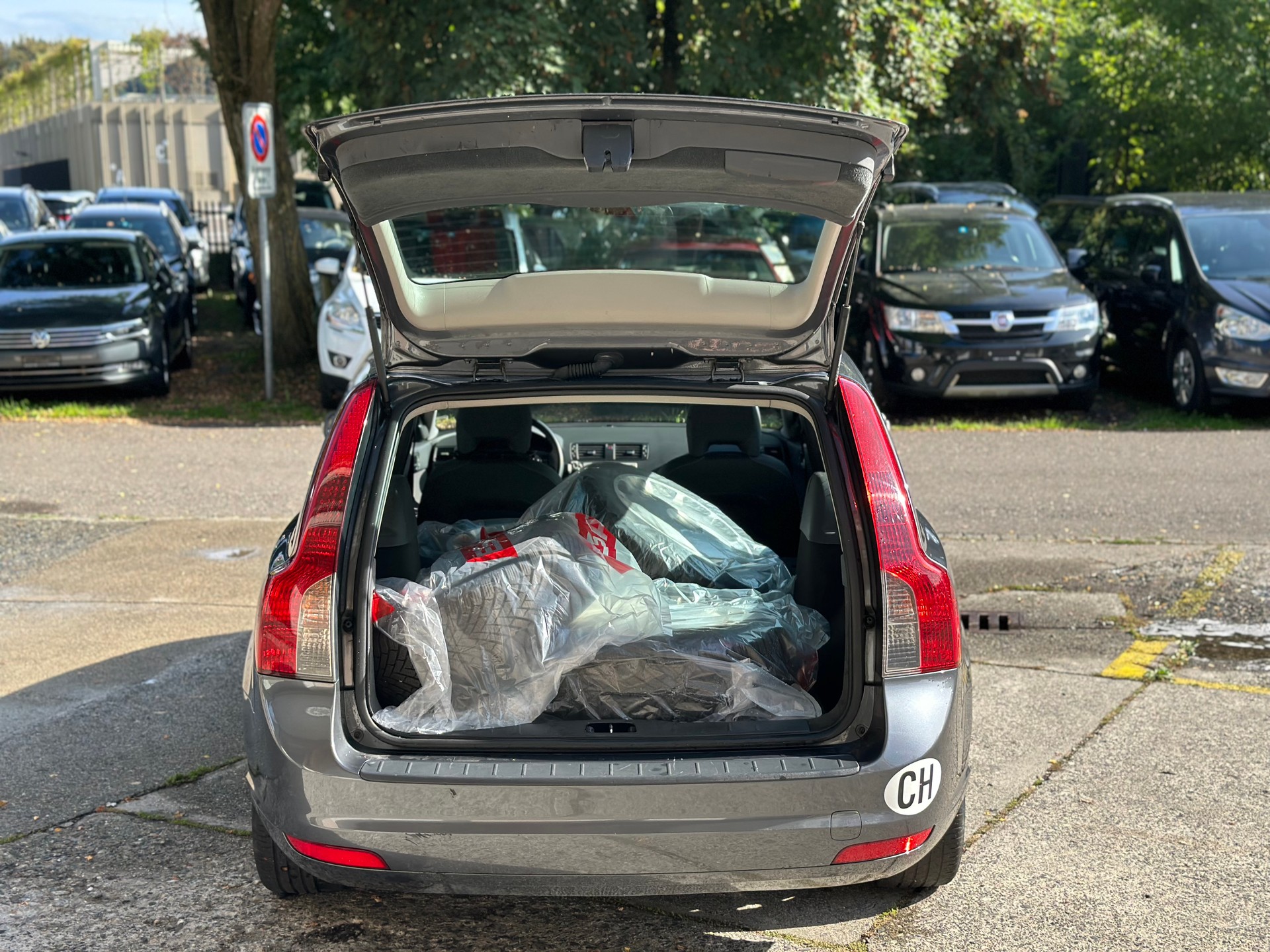VOLVO V50 2.0D-image-5