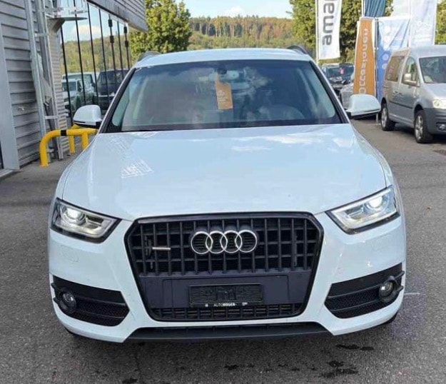AUDI Q3 2.0 TDI Start quattro S-tronic-image-1