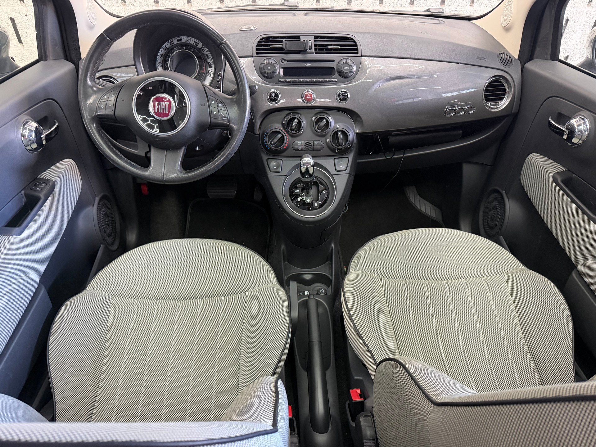 FIAT 500 1.2 Lounge Dualogic-image-3
