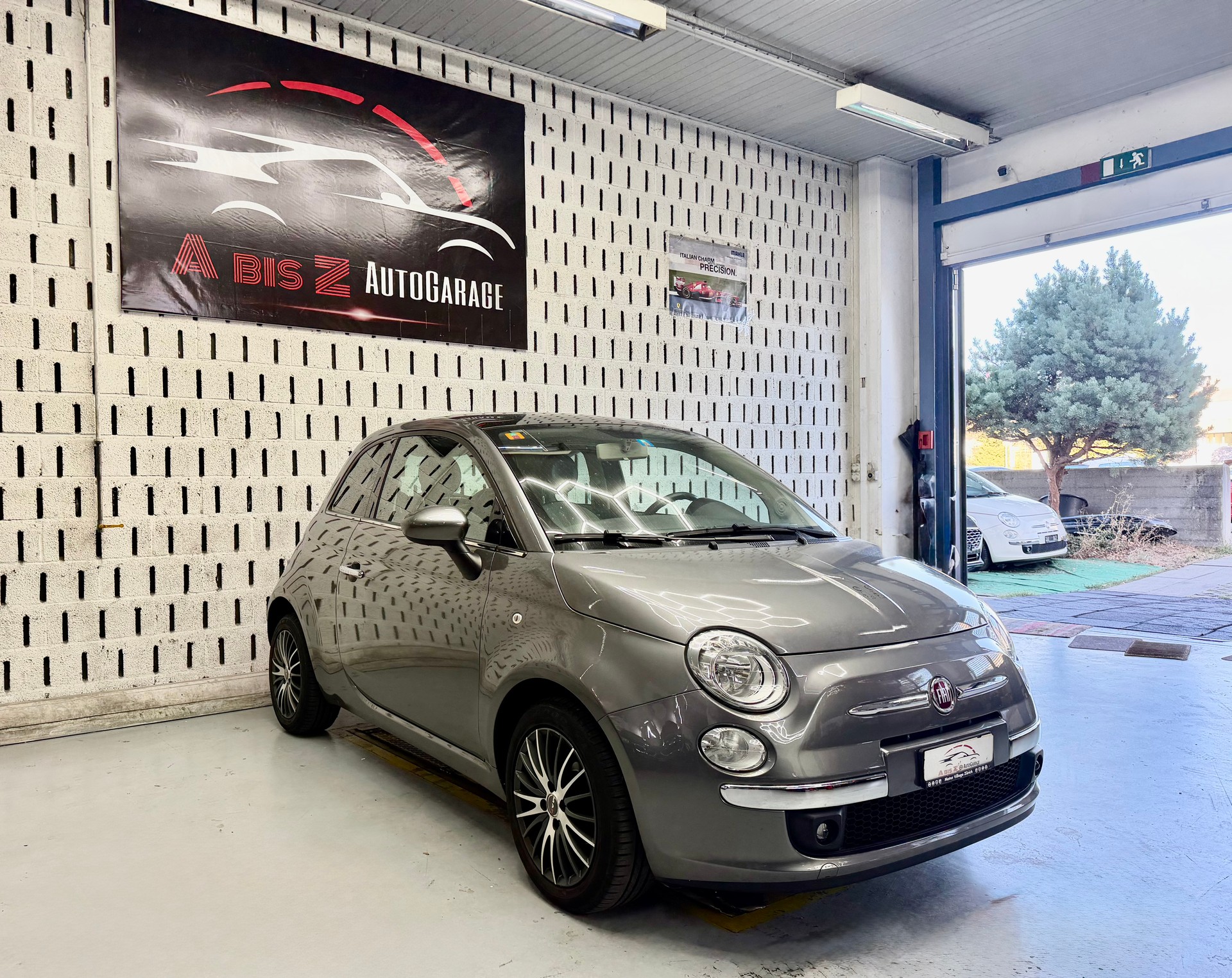 FIAT 500 1.2 Lounge Dualogic-image-2