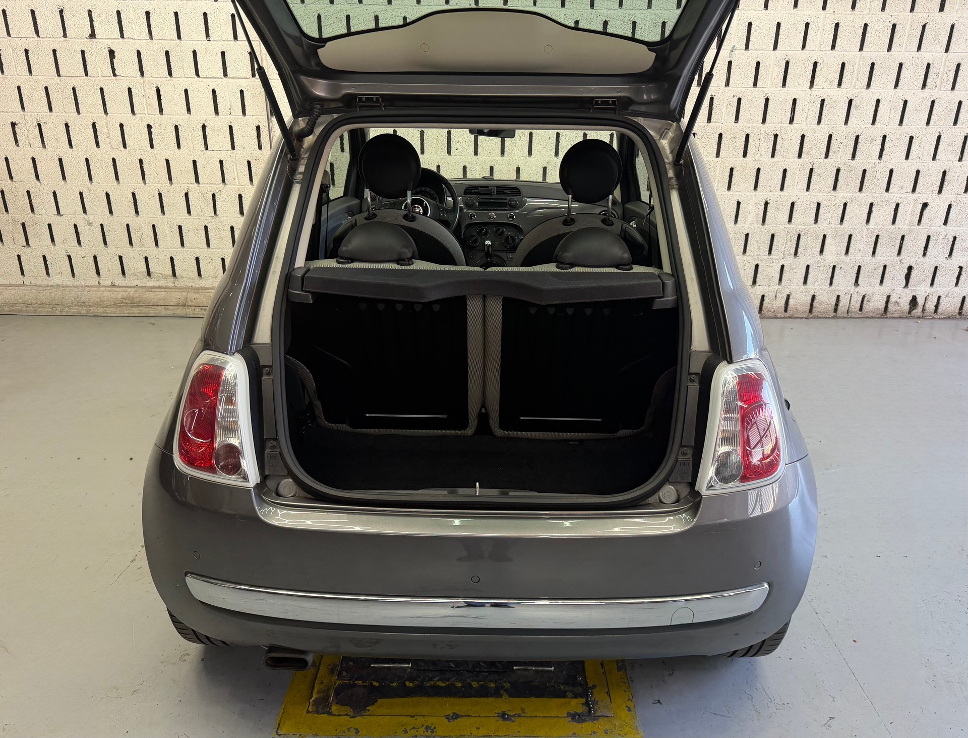 FIAT 500 1.2 Lounge Dualogic-image-8