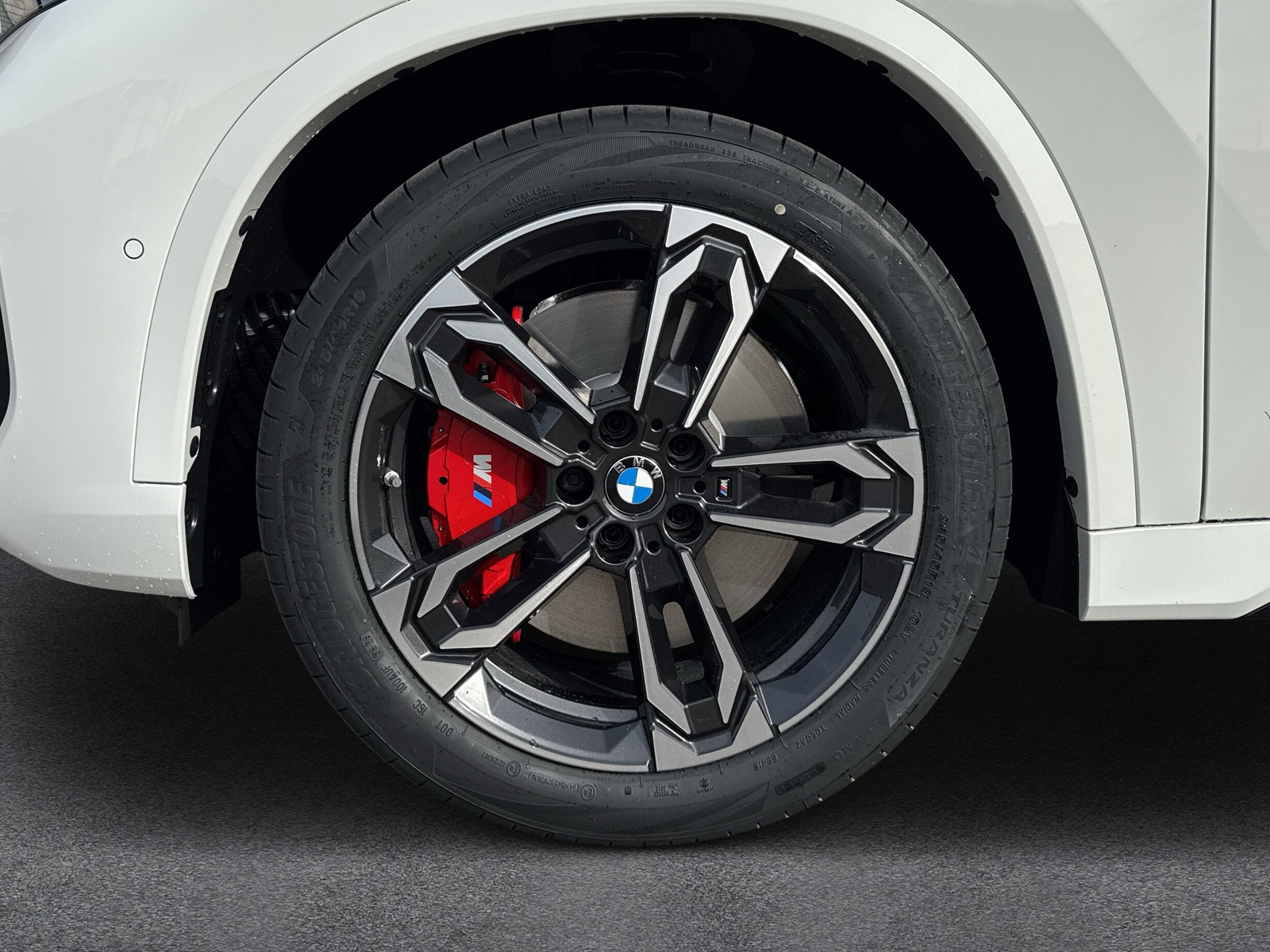 BMW X1 xDrive 23i 48V M Sport Pro-image-9