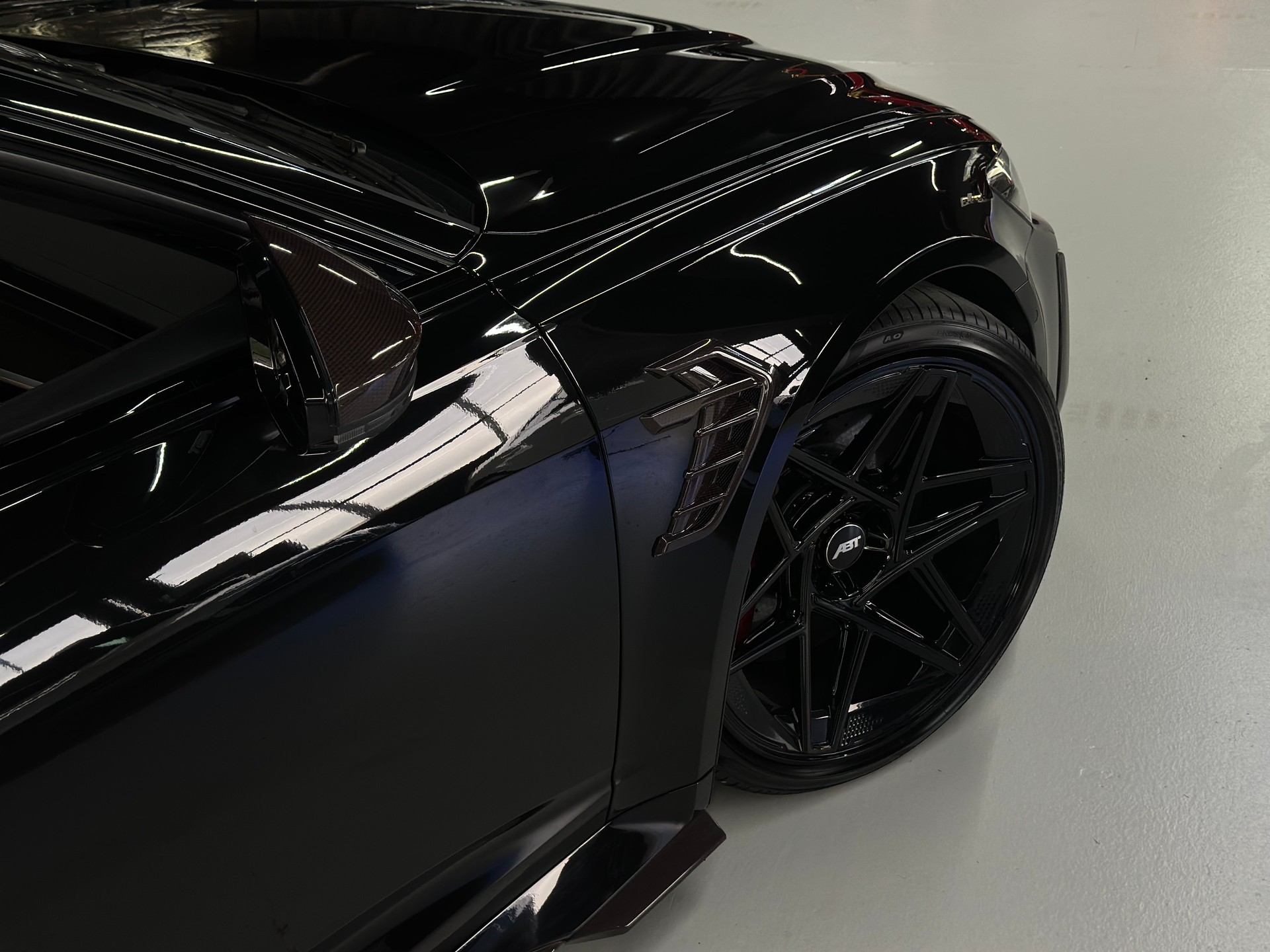 AUDI RS6 Avant 4.0 TFSI V8 quattro JOHANN ABT SIGNATURE EDITION Nr 47/63-image-11