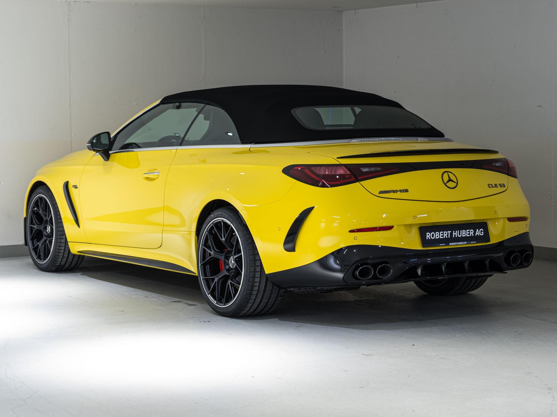MERCEDES-BENZ CLE 53 AMG 4MATIC+ Cabriolet-image-3