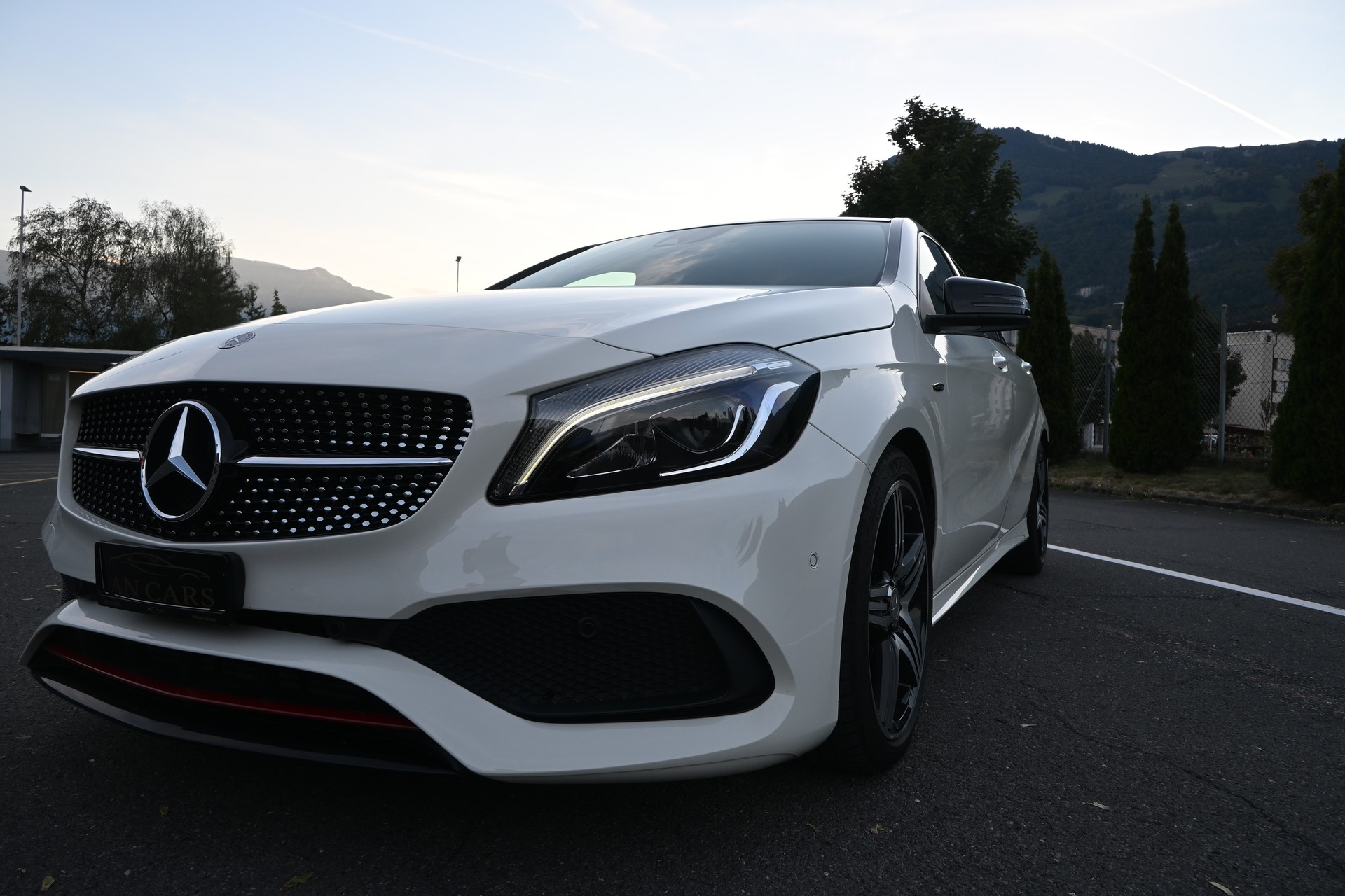MERCEDES-BENZ A 250 SPORT 4 MATIC AMG LINE CH FAHRZEUG FRISCH AB MFK UND FRISCH AB SERVICE SOWIE BIS 10000KM GRATIS SERVICE-image-20