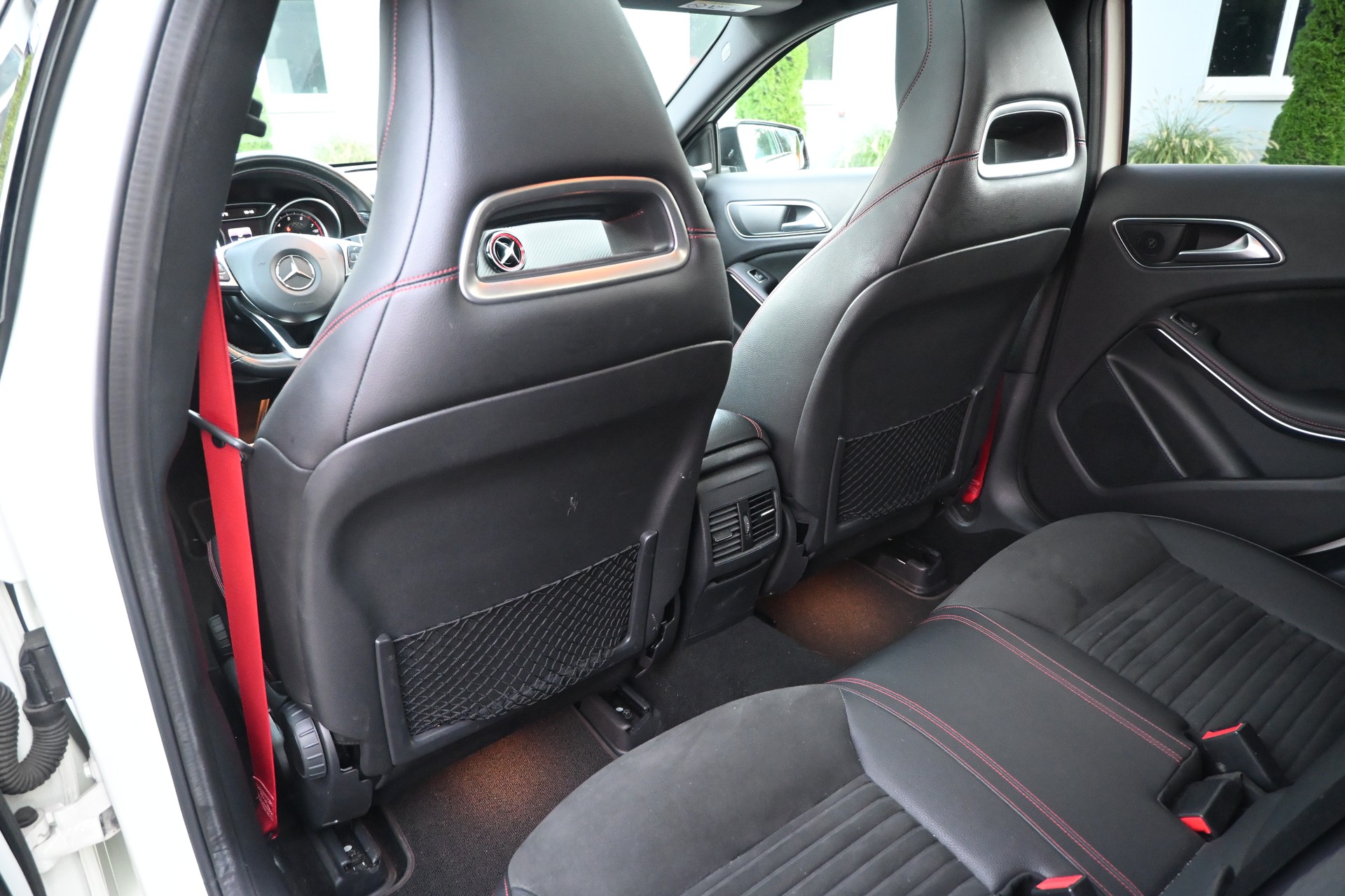 MERCEDES-BENZ A 250 SPORT 4 MATIC AMG LINE CH FAHRZEUG FRISCH AB MFK UND FRISCH AB SERVICE SOWIE BIS 10000KM GRATIS SERVICE-image-9