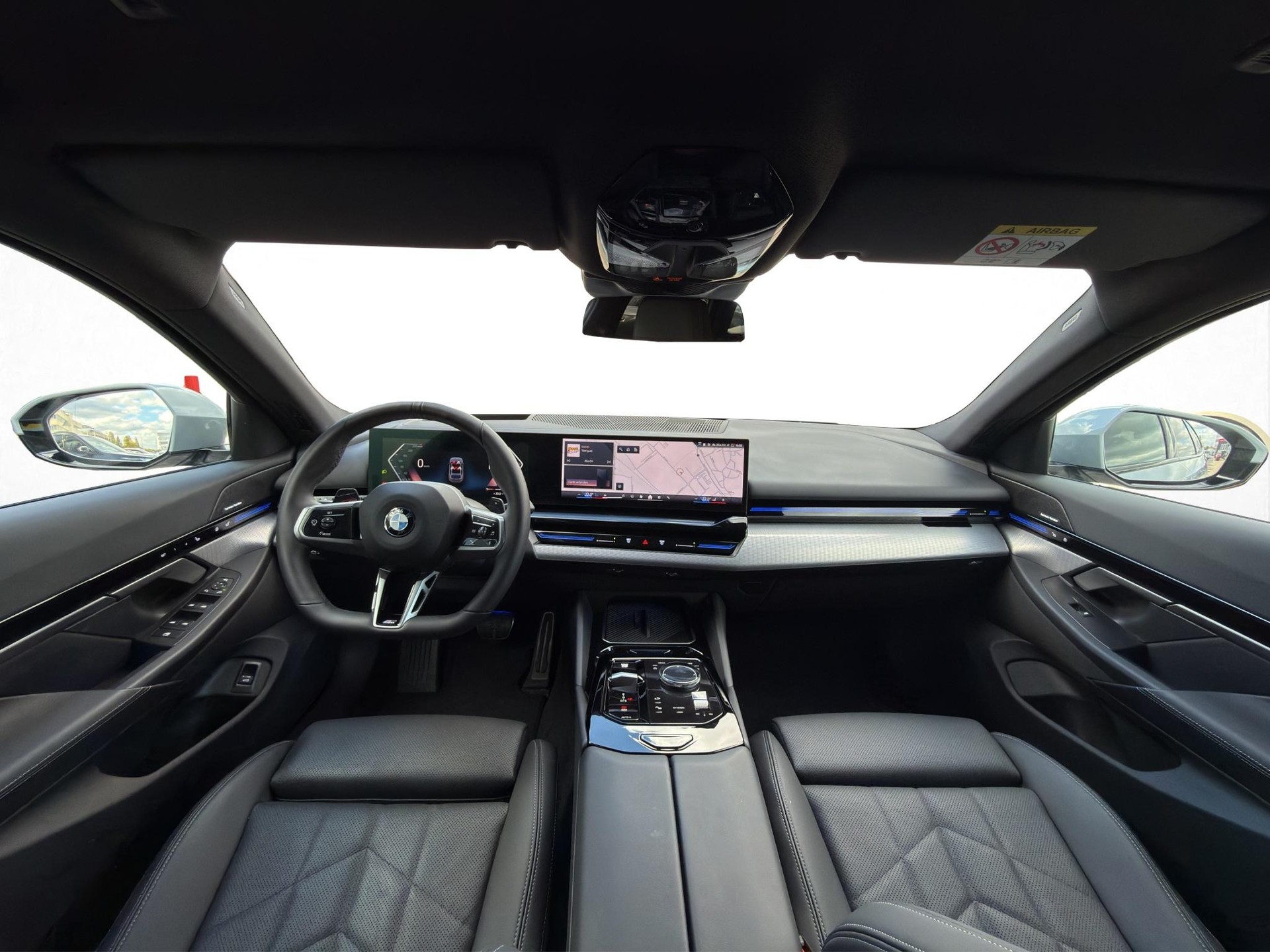 BMW 540d xDrive Touring M Sport PRO * BROOKLYN GRAU * ICONIC GLOW * BELÜFTETE SITZE *-image-16