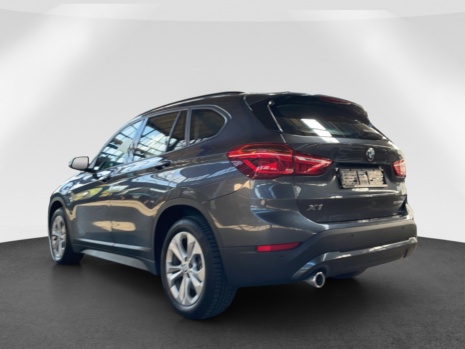 BMW X1 25e xDrive-image-4
