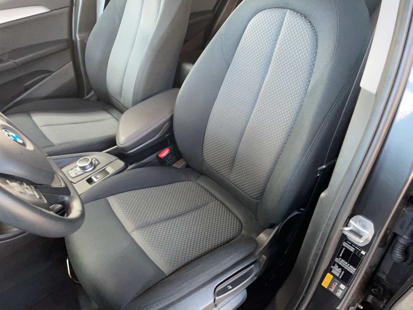 BMW X1 25e xDrive-image-12