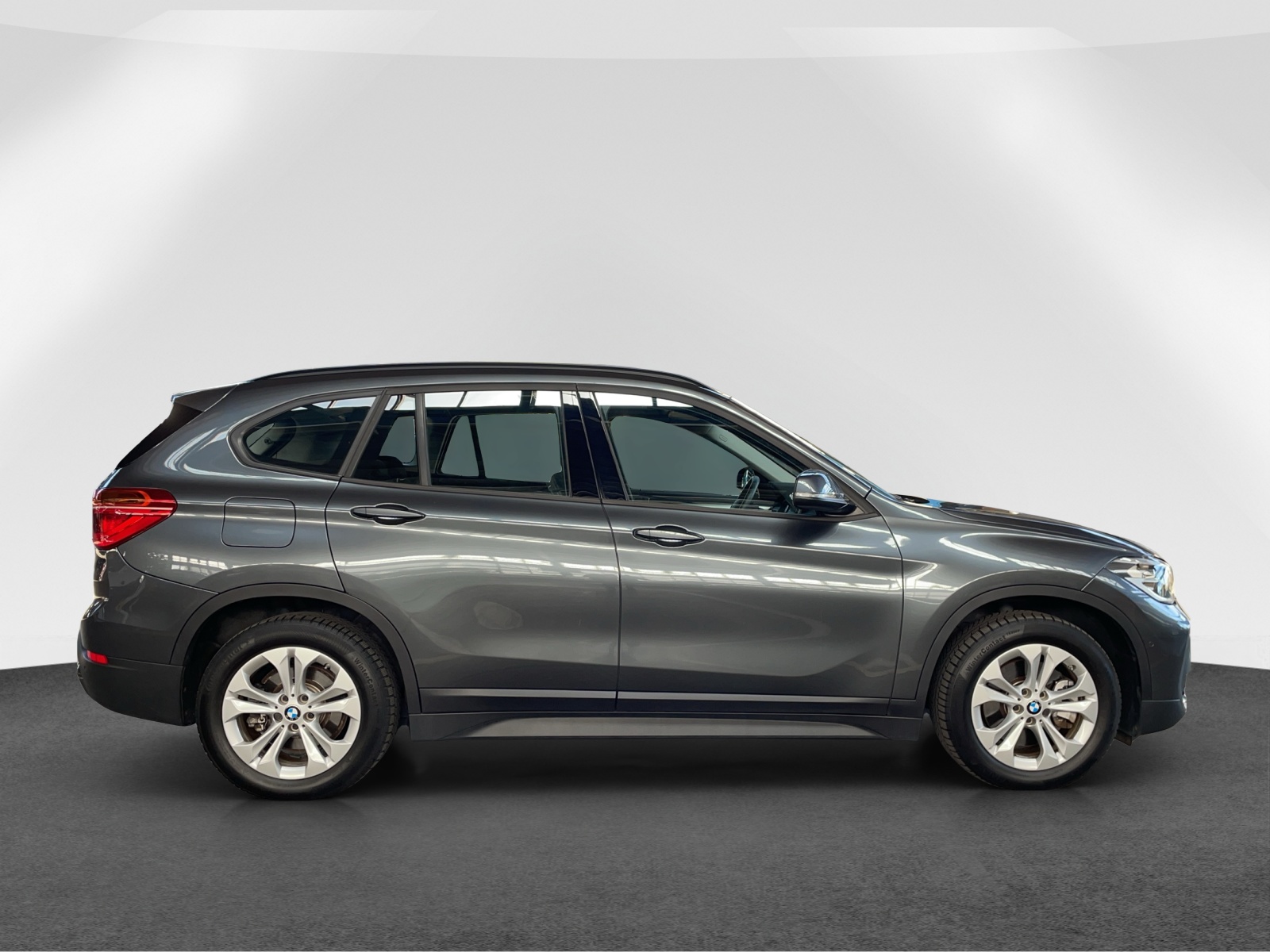 BMW X1 25e xDrive-image-7