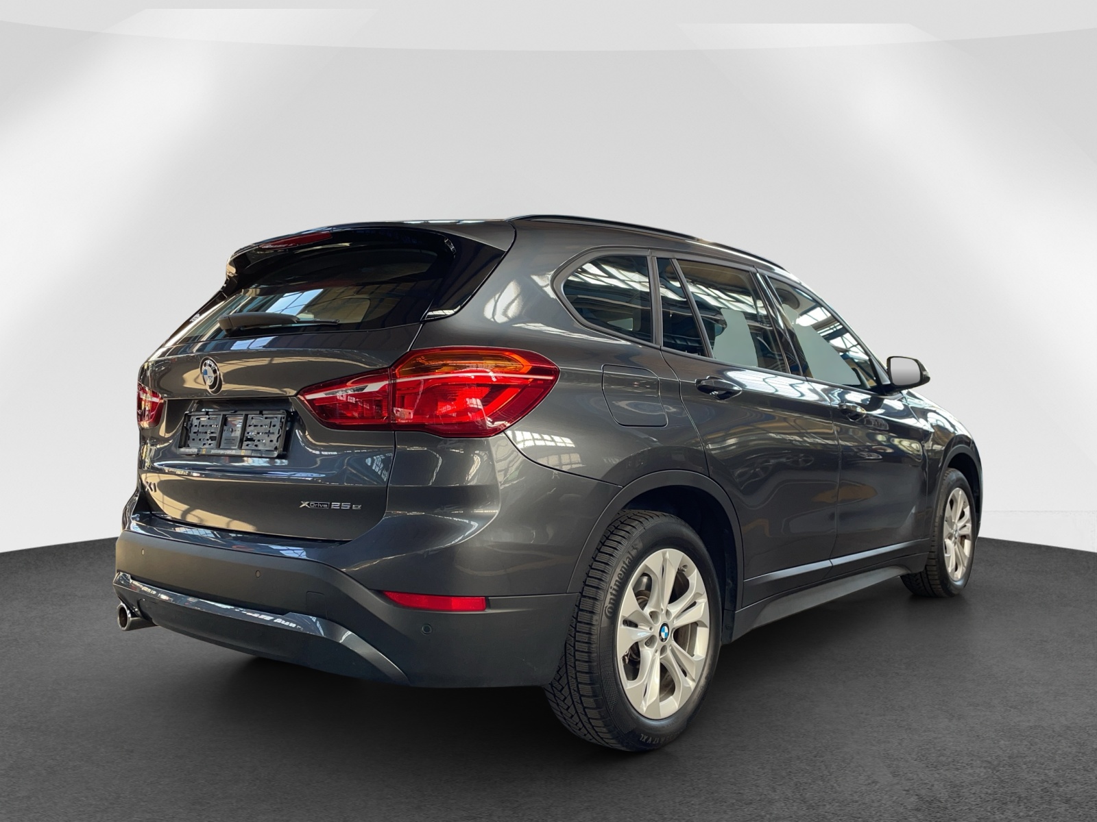 BMW X1 25e xDrive-image-6