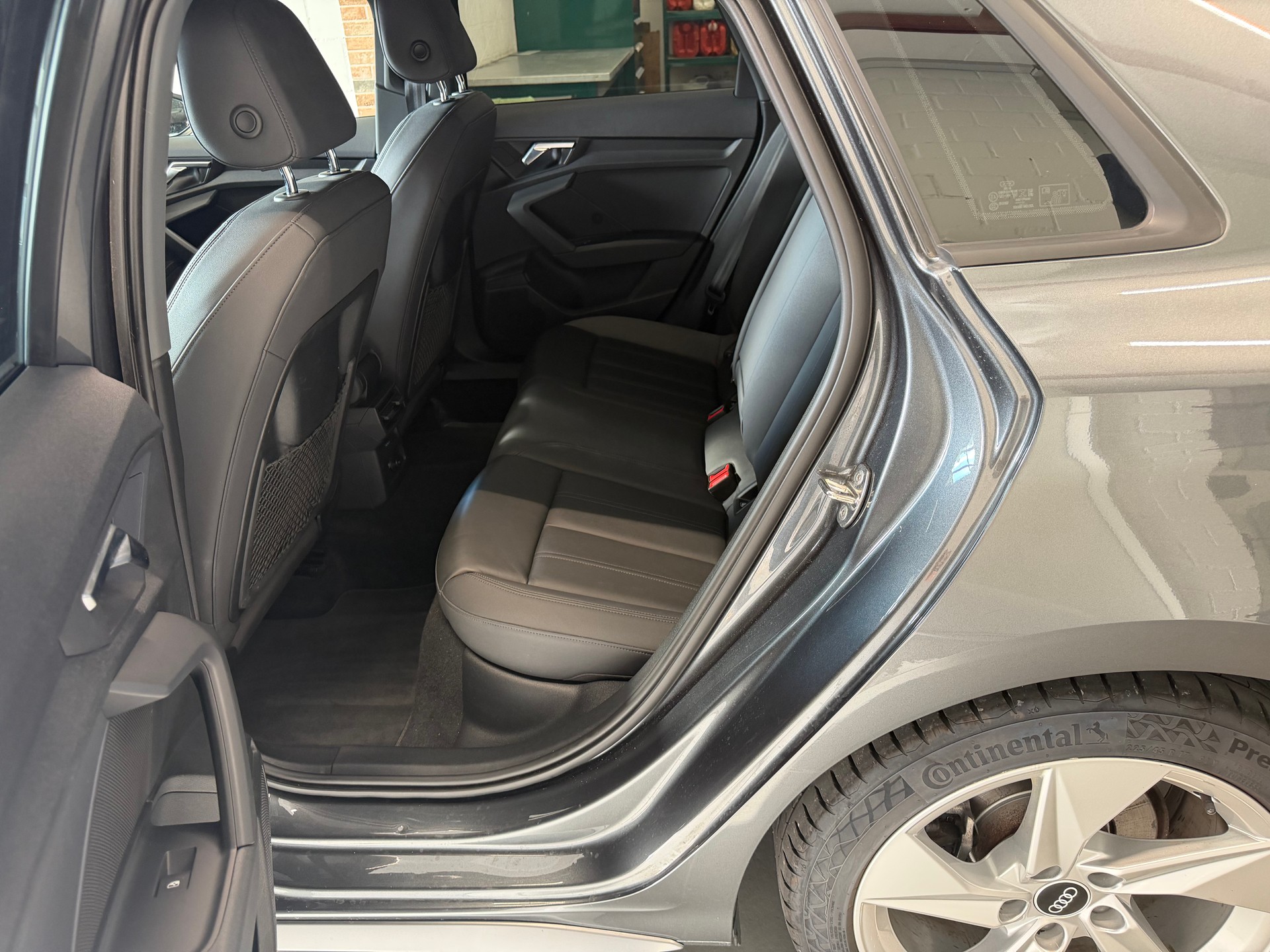 AUDI A3 Sportback 35 TFSI S line Attraction S-tronic-image-12