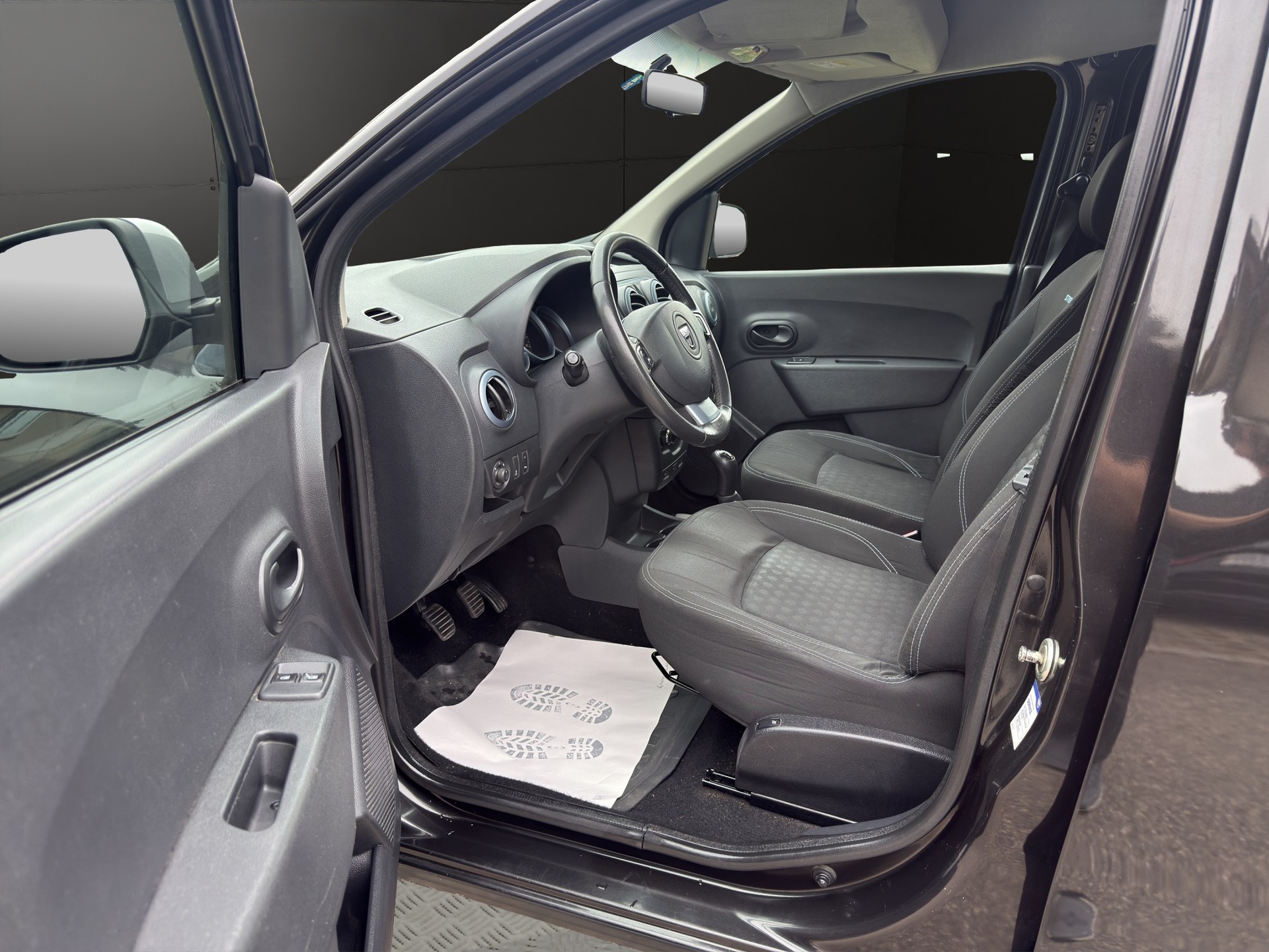 DACIA Dokker 1.2 T Stepway-image-12