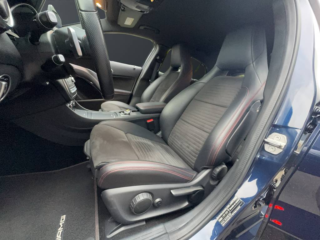MERCEDES-BENZ GLA 250 AMG Line 4Matic 7G-DCT-image-7