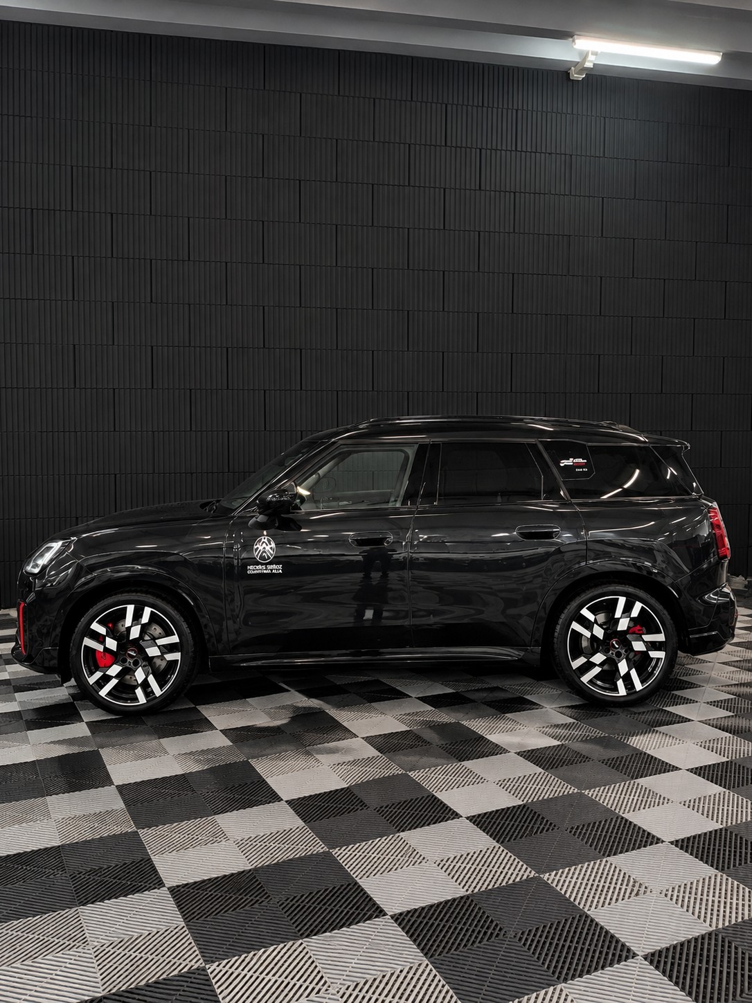 MINI Countryman John Cooper Works ALL4 Steptronic-image-2