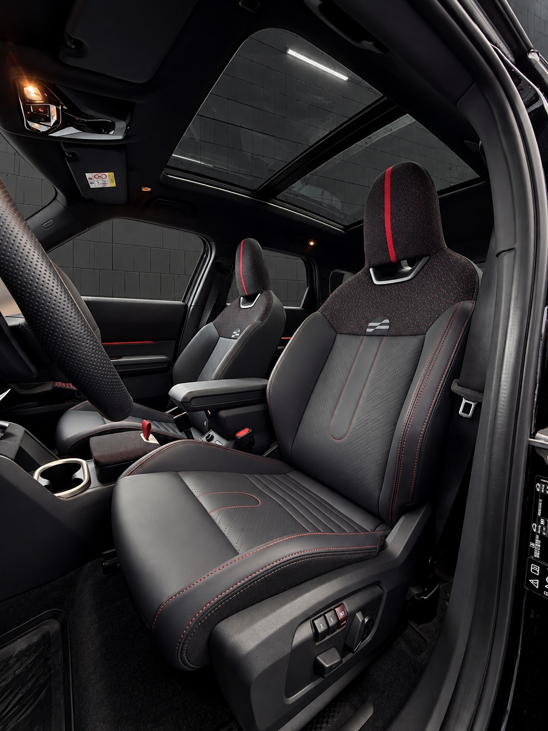 MINI Countryman John Cooper Works ALL4 Steptronic-image-6