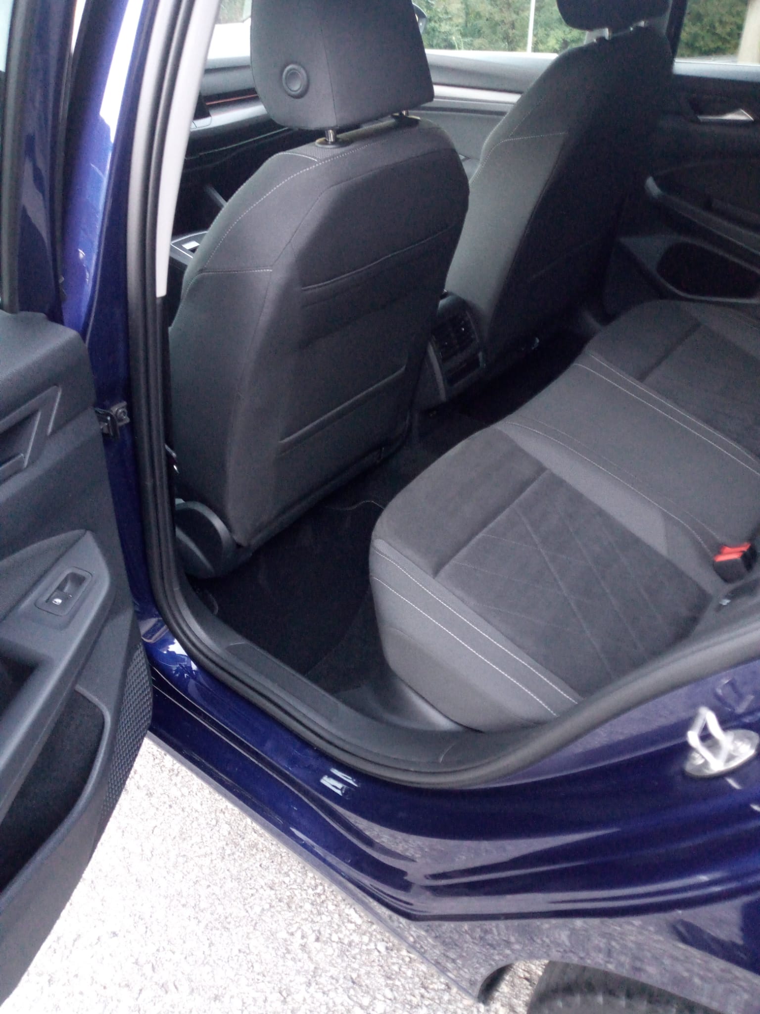 VW Golf 1.4 TSI PHEV Selection-image-9