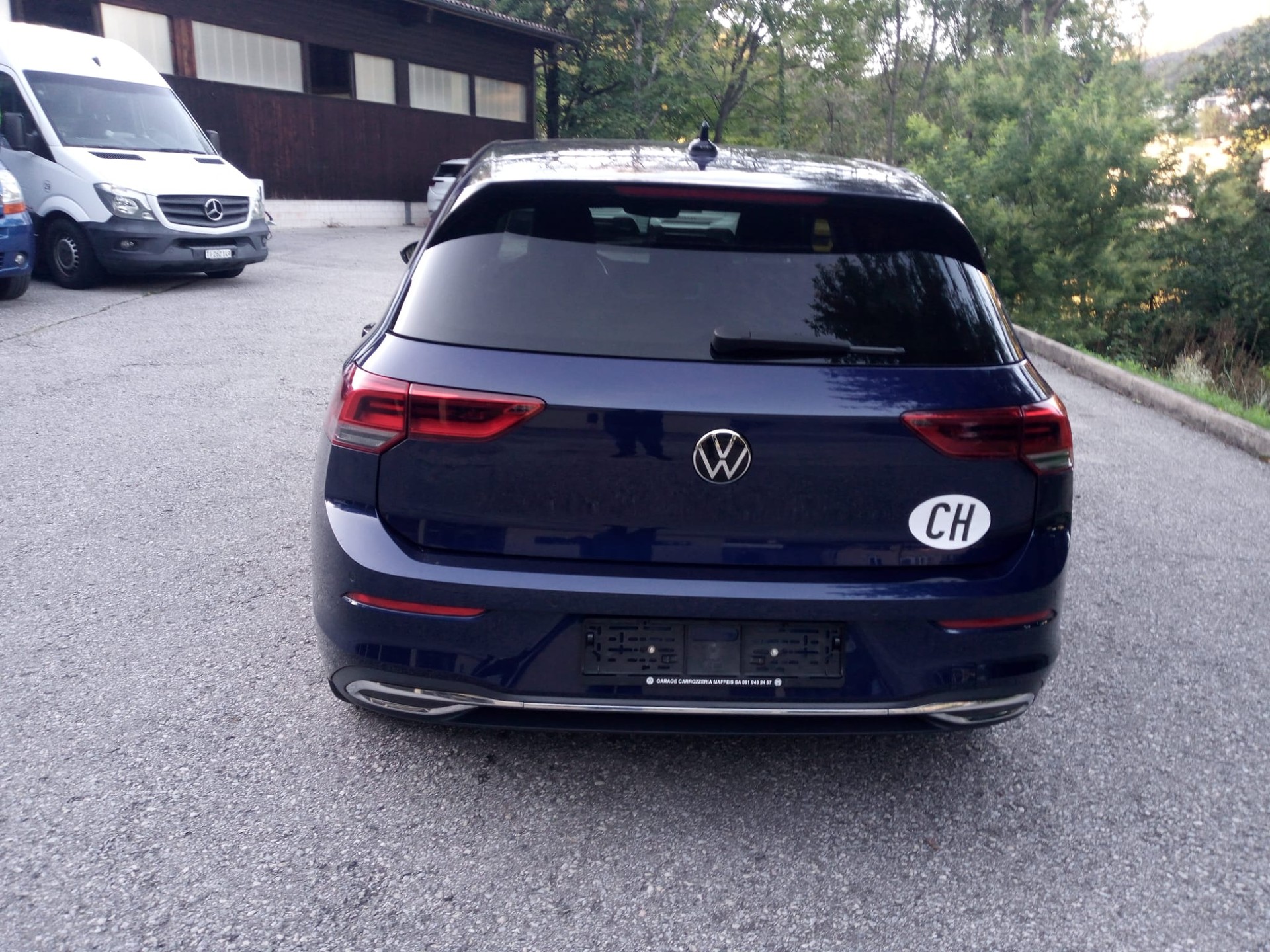 VW Golf 1.4 TSI PHEV Selection-image-5
