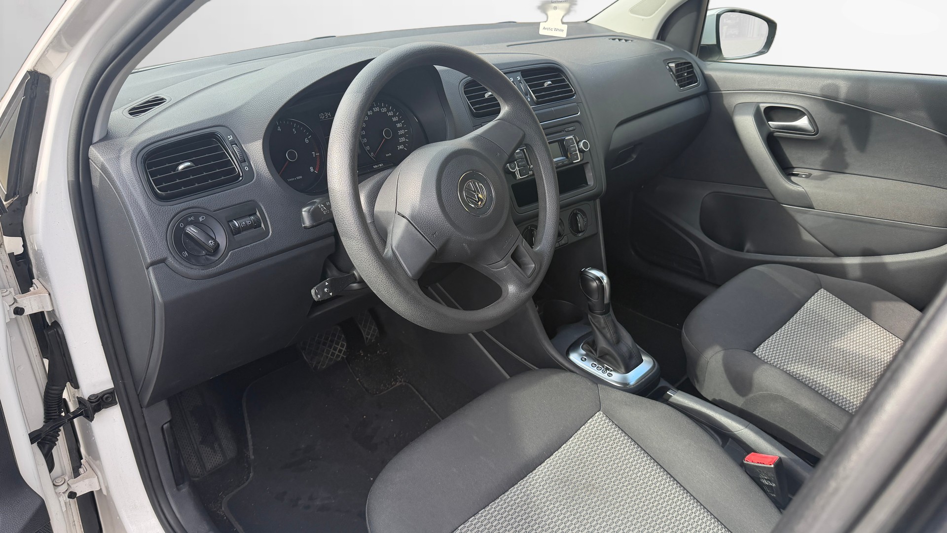 VW Polo 1.2 TSI Comfortline DSG-image-5