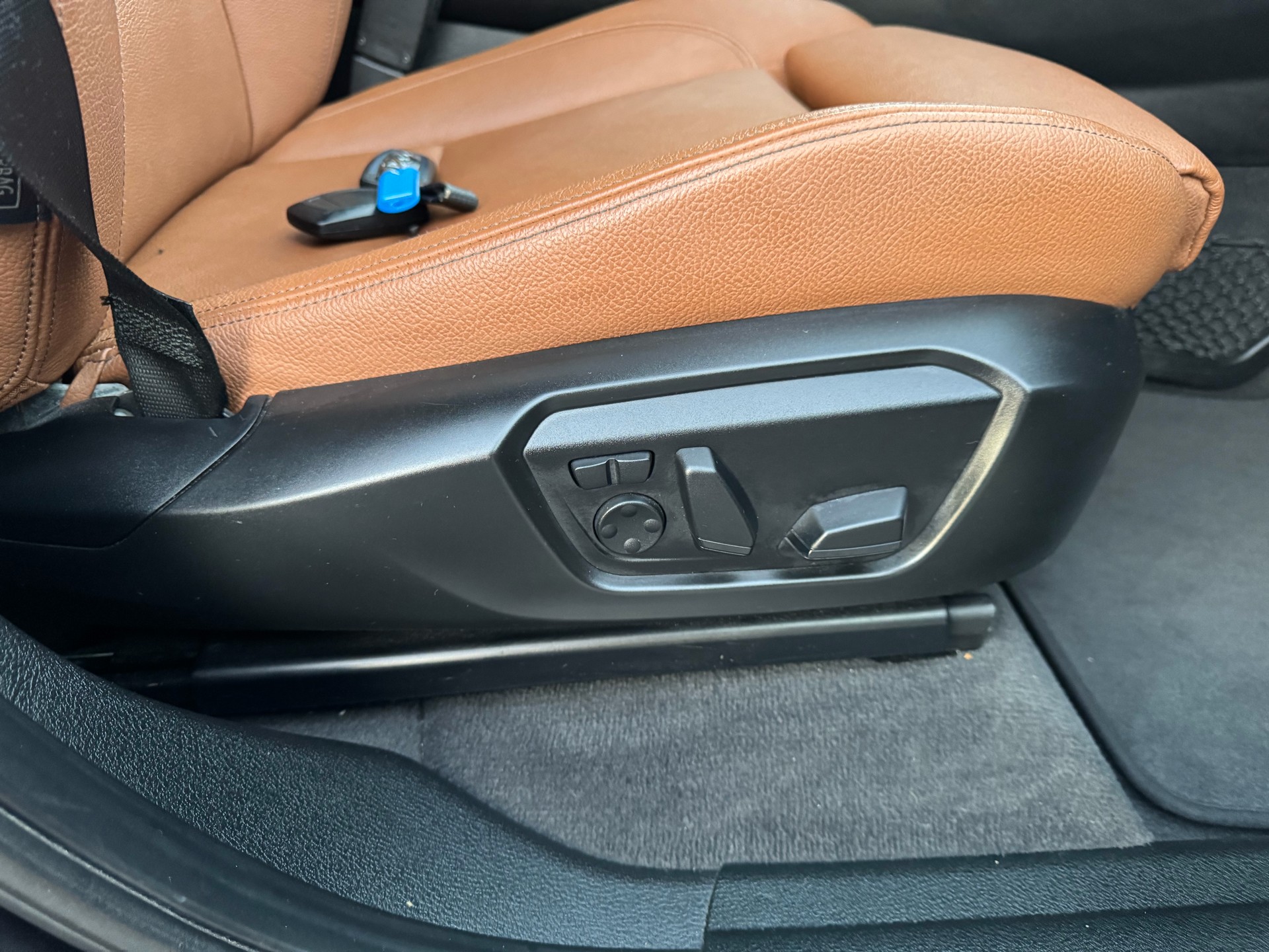 BMW X4 M 40i Steptronic-image-16