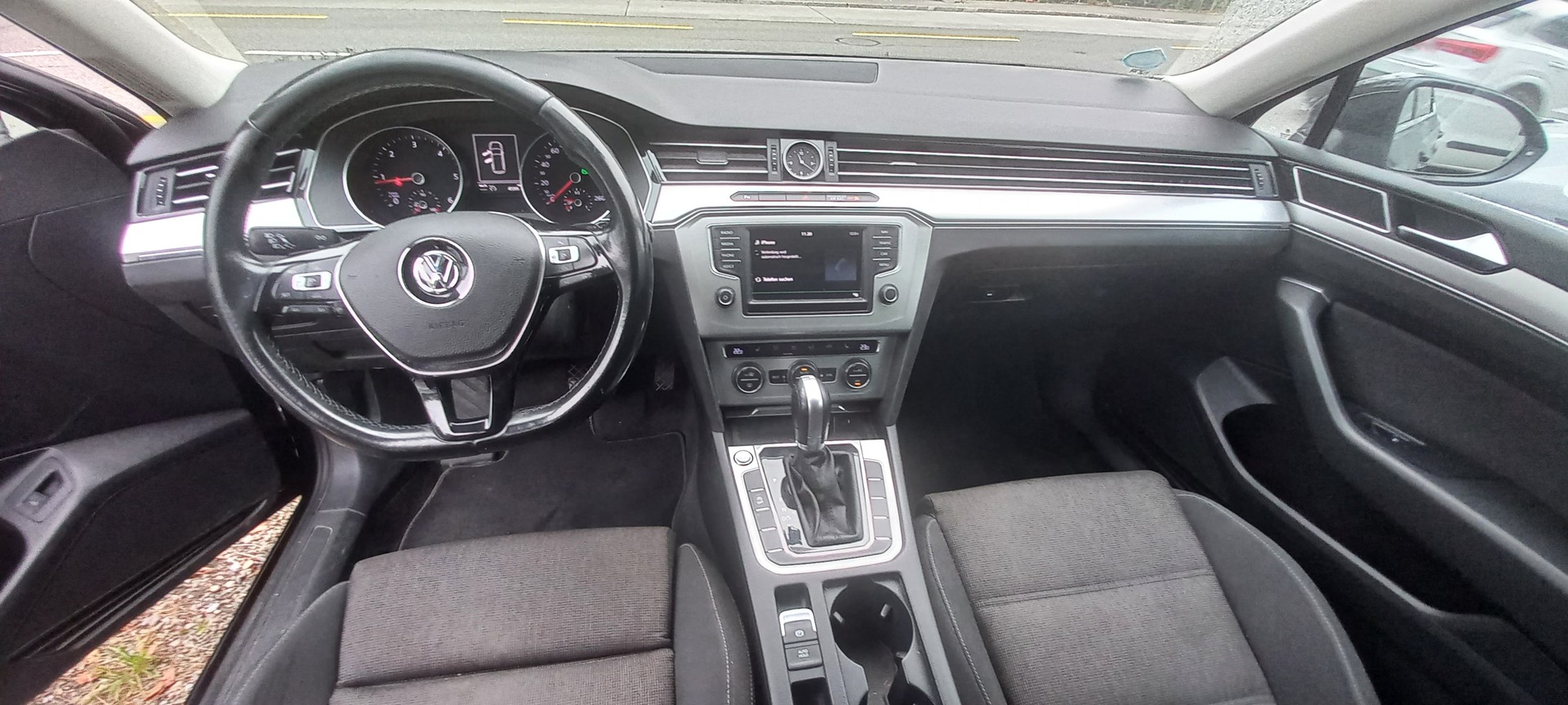 VW Passat Variant 2.0 TDI BMT Comfortline DSG-image-11