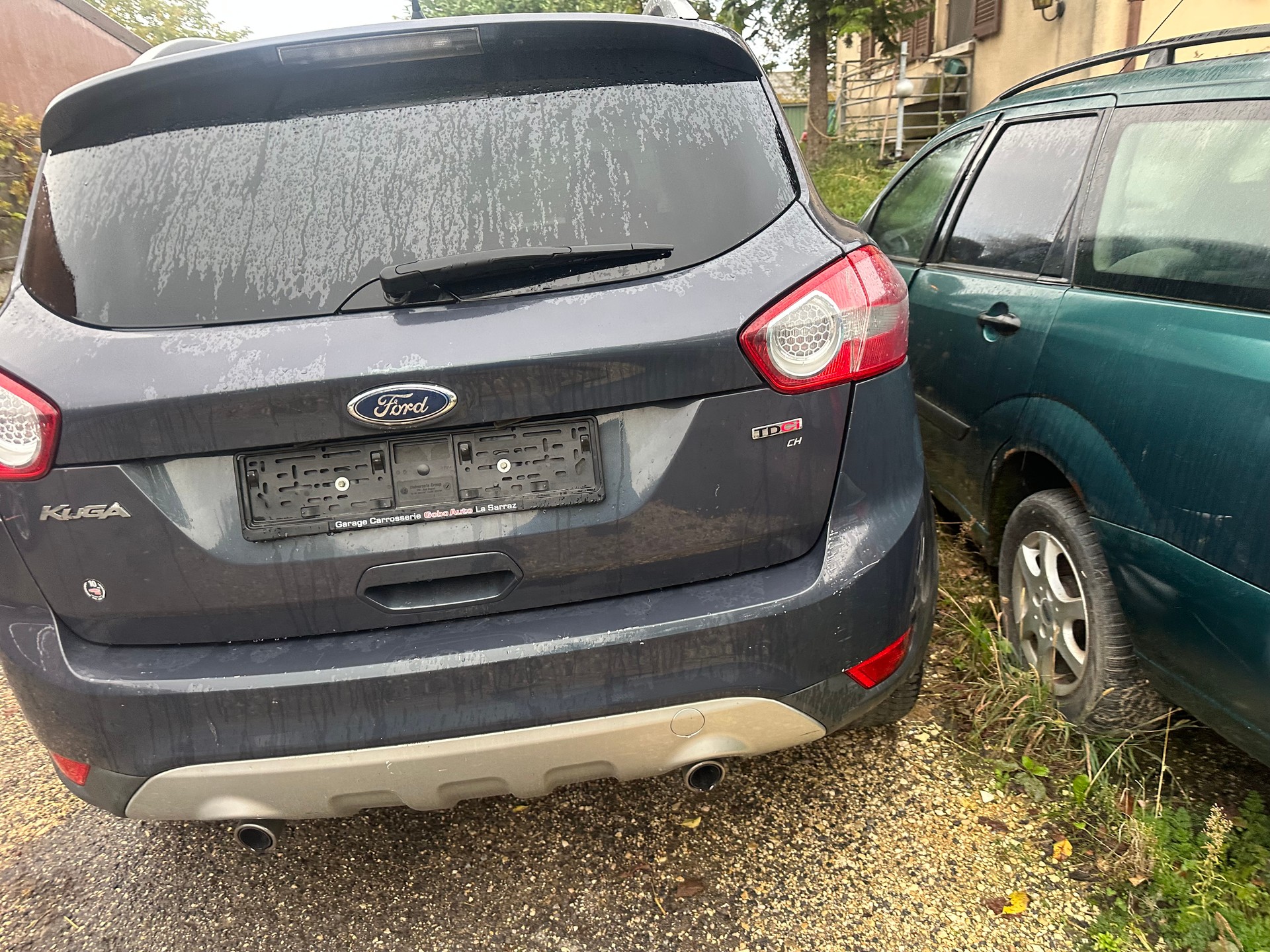 FORD Kuga 2.0 TDCi Titanium 4WD PowerShift-image-2