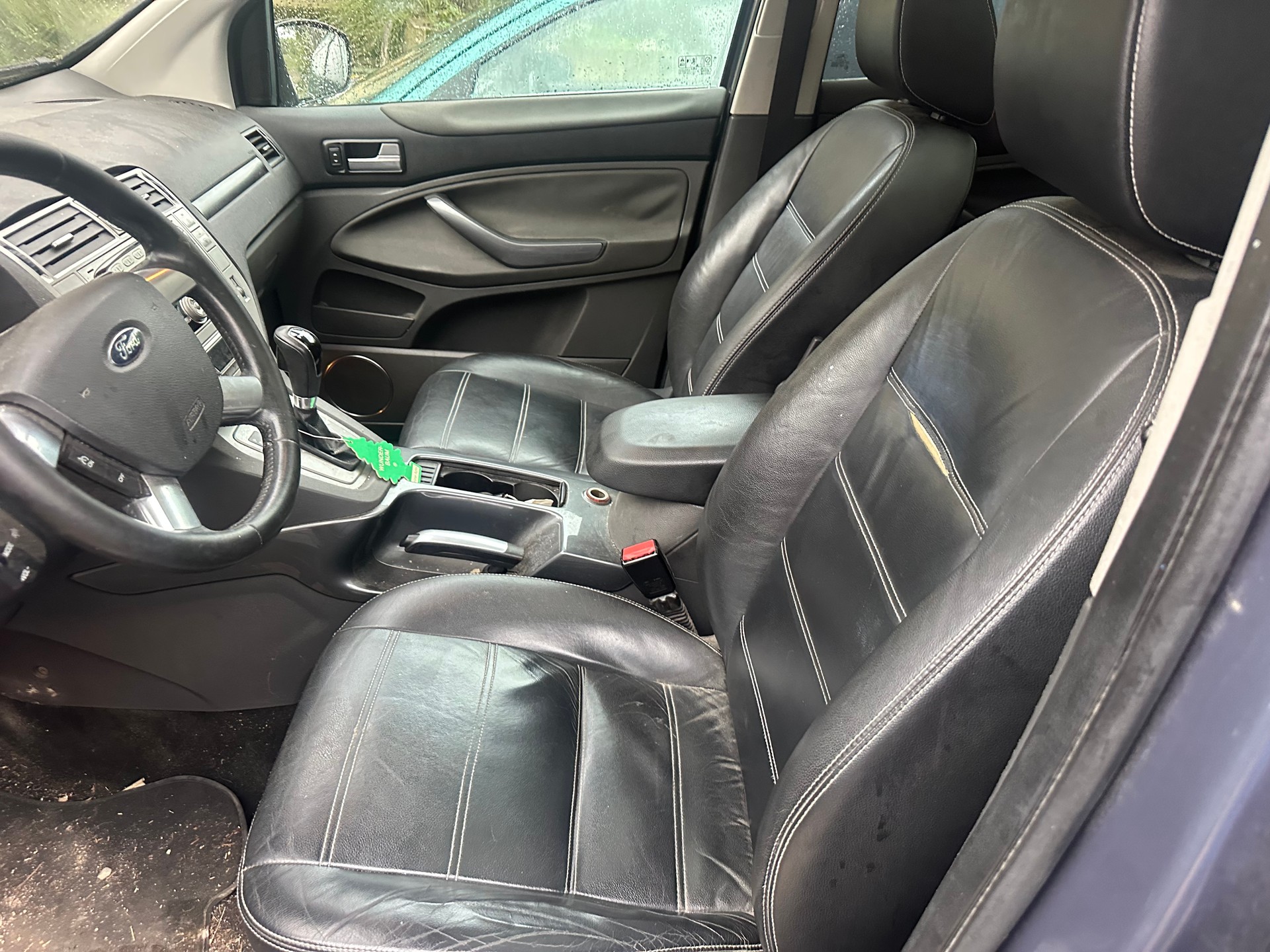FORD Kuga 2.0 TDCi Titanium 4WD PowerShift-image-8
