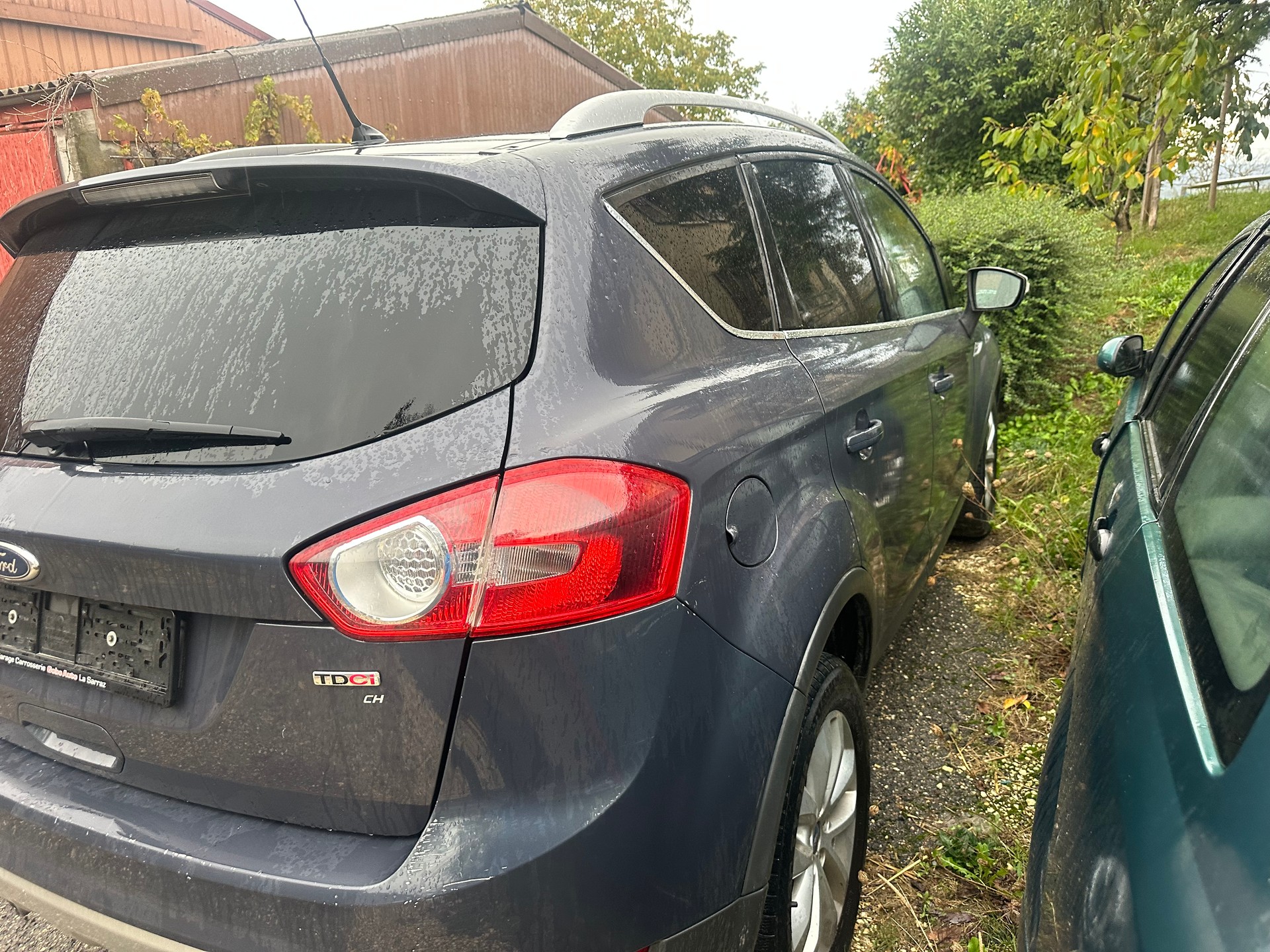 FORD Kuga 2.0 TDCi Titanium 4WD PowerShift-image-4
