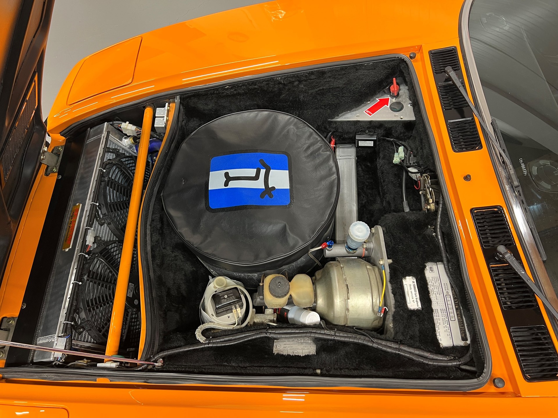 DE TOMASO PANTERA L 874 ORANGE/BLACK-image-11