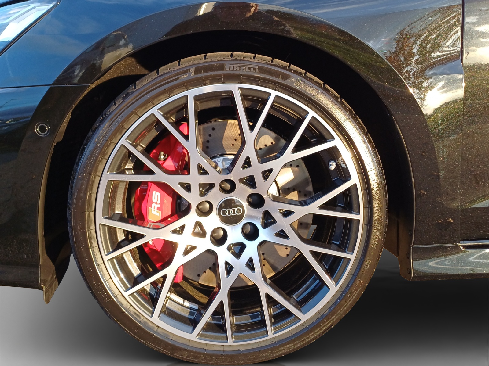 AUDI RS3 Limousine 2.5 TSI quattro S-tronic-image-15