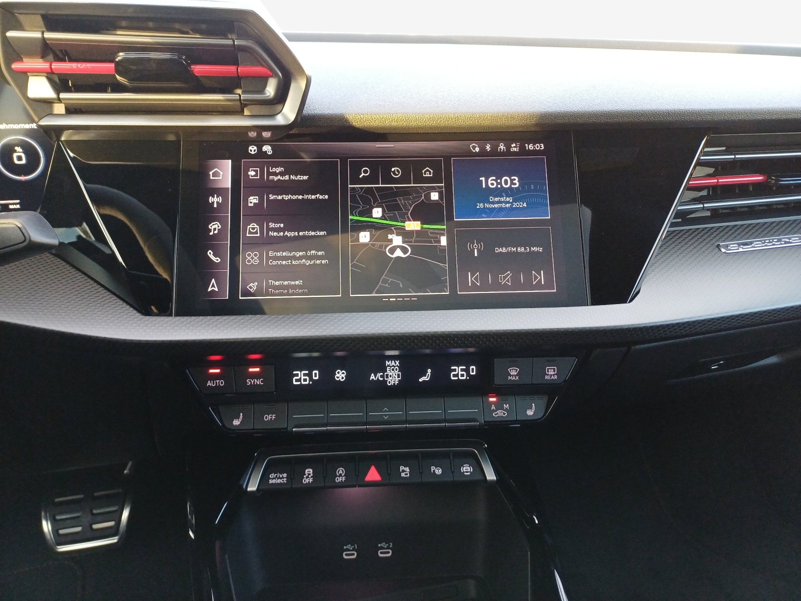 AUDI RS3 Limousine 2.5 TSI quattro S-tronic-image-10