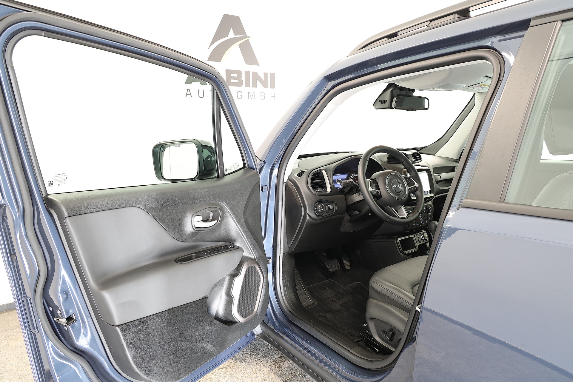 JEEP Renegade 1.5 MHEV Longitude-image-4