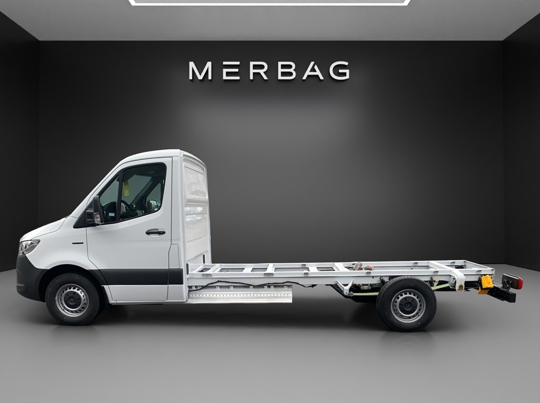 MERCEDES-BENZ eSprinter 420 Pro L 4325mm-image-2