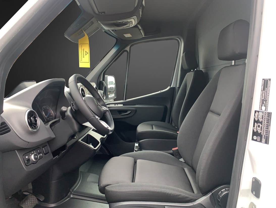 MERCEDES-BENZ eSprinter 420 Pro L 4325mm-image-9