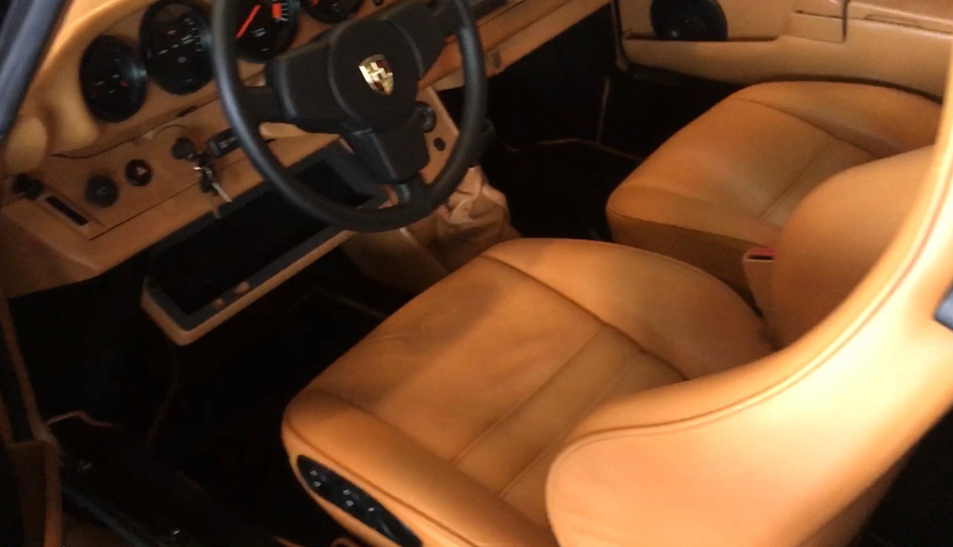 PORSCHE 911 Carrera Cabrio WTL-image-4