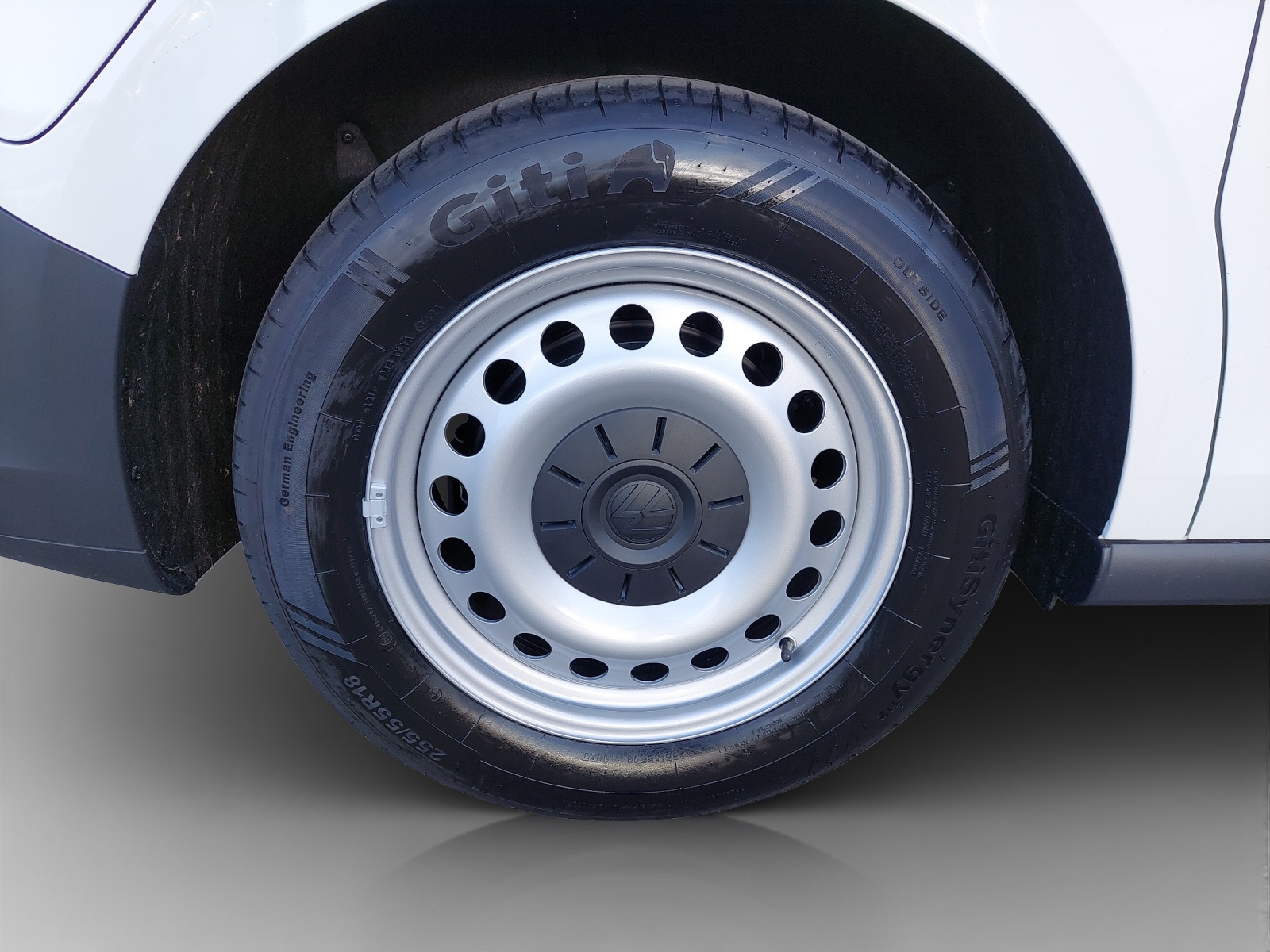 VW ID. Buzz Cargo Pure-image-13