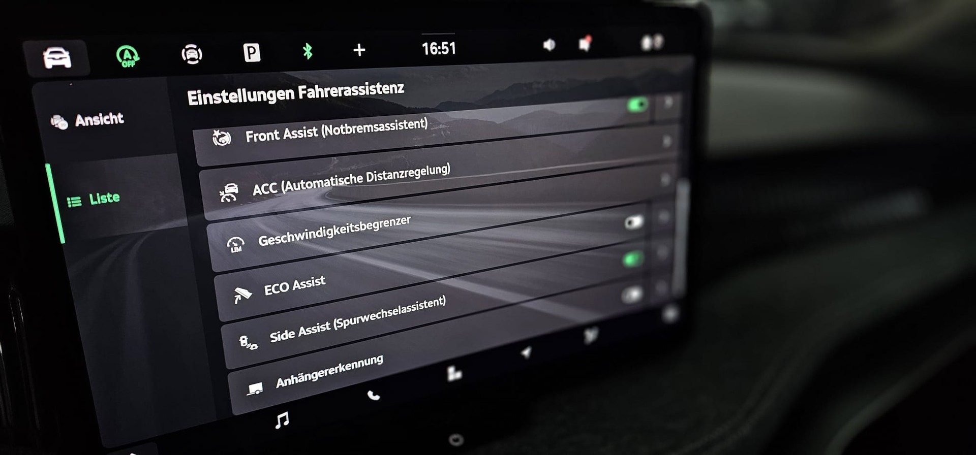 SKODA Superb Combi 2.0 TDi Selection DSG *MIT ANHÄNGERKUPPLUNG*-image-20