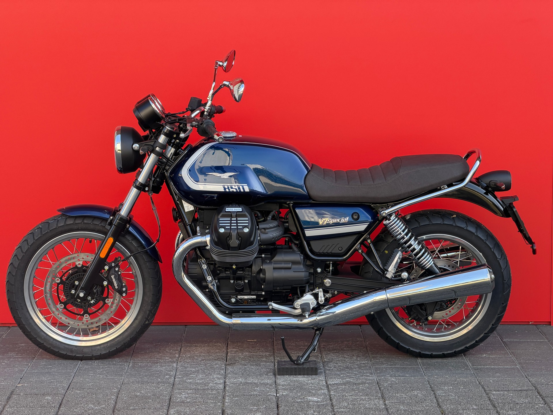 MOTO GUZZI V7 IV 850 Special (35kW)-showroom-element-3