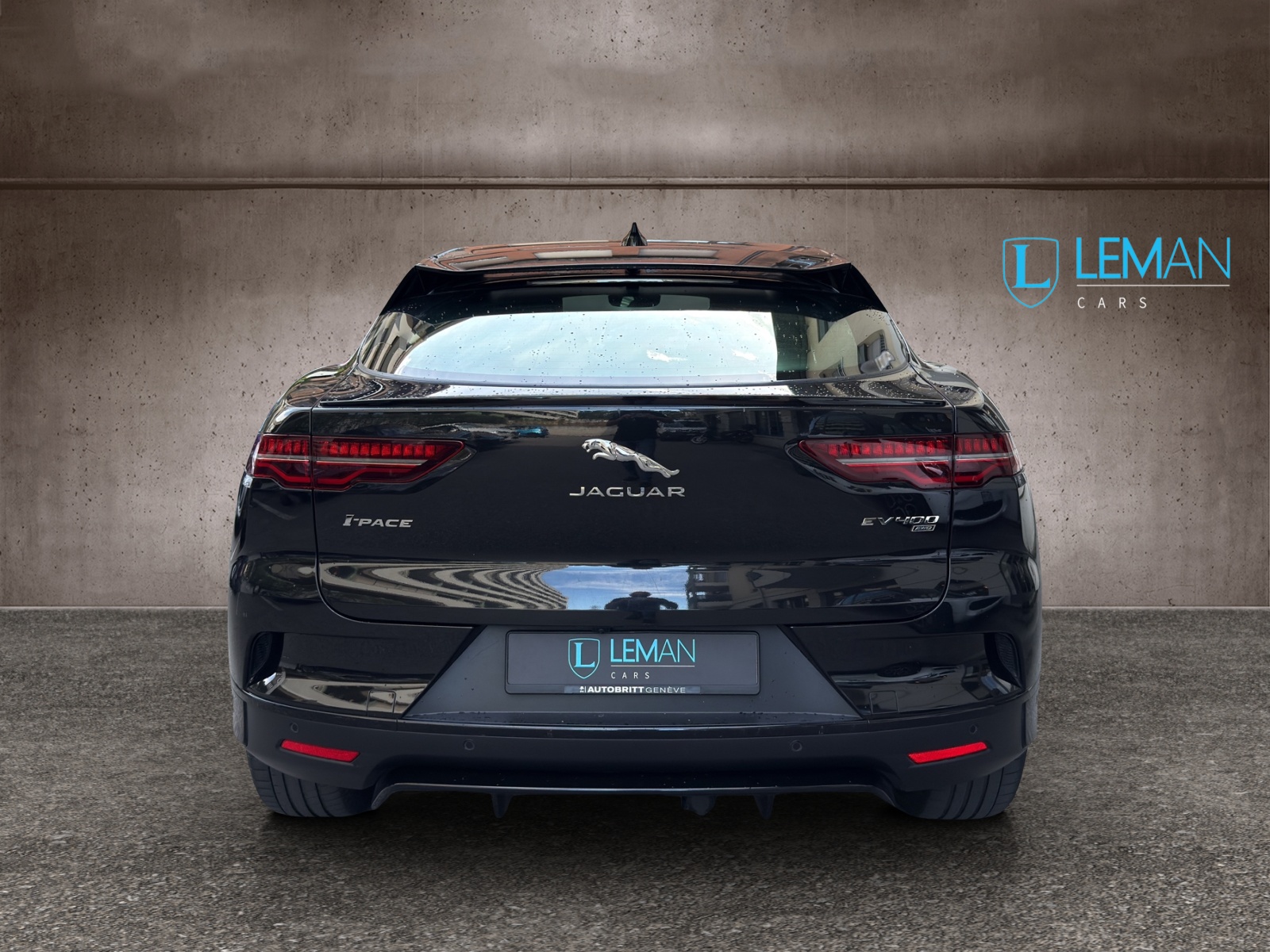 JAGUAR I-Pace EV400 S AWD-image-6
