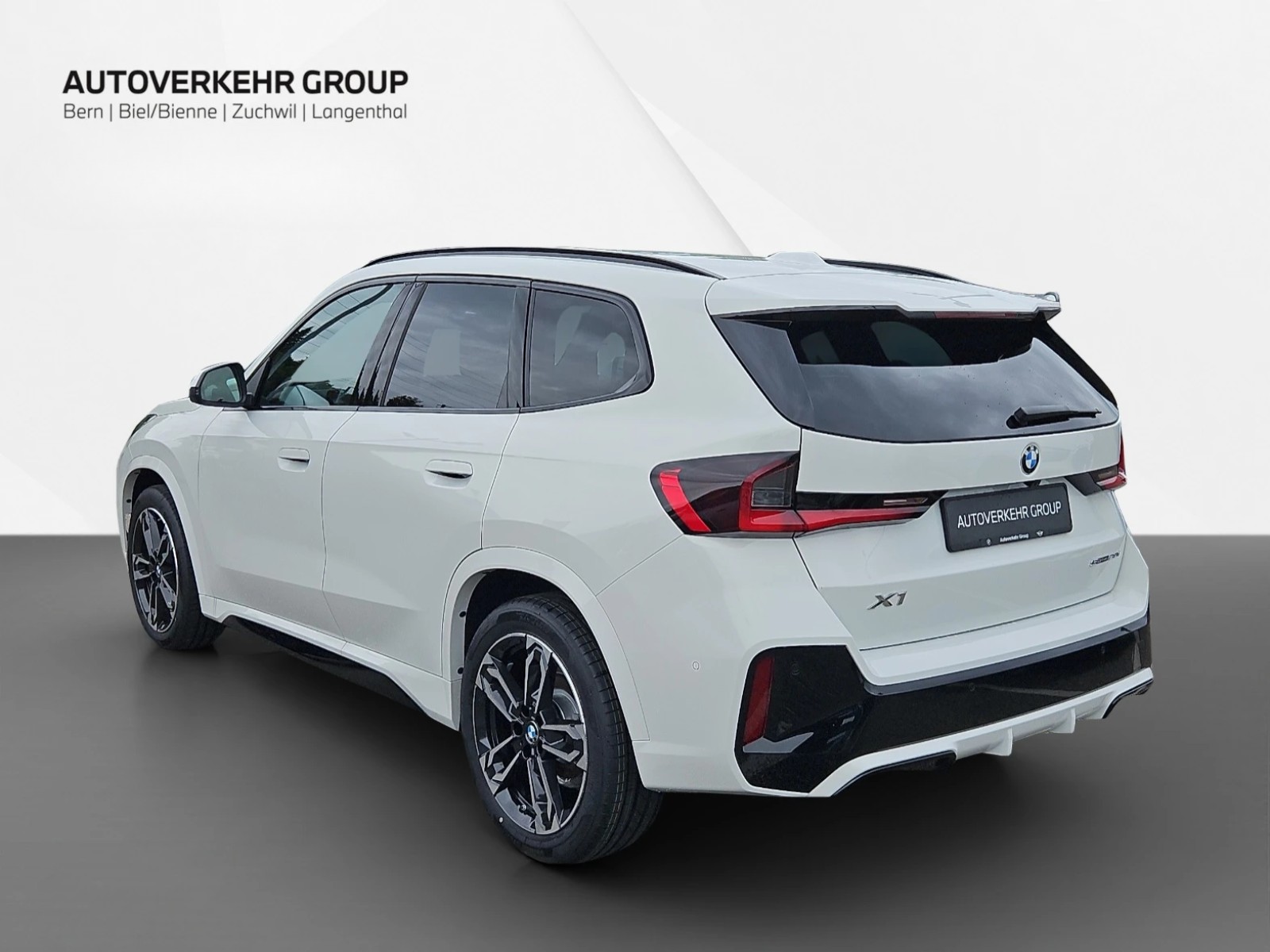 BMW X1 sDrive 20i M Sport 48V-image-3