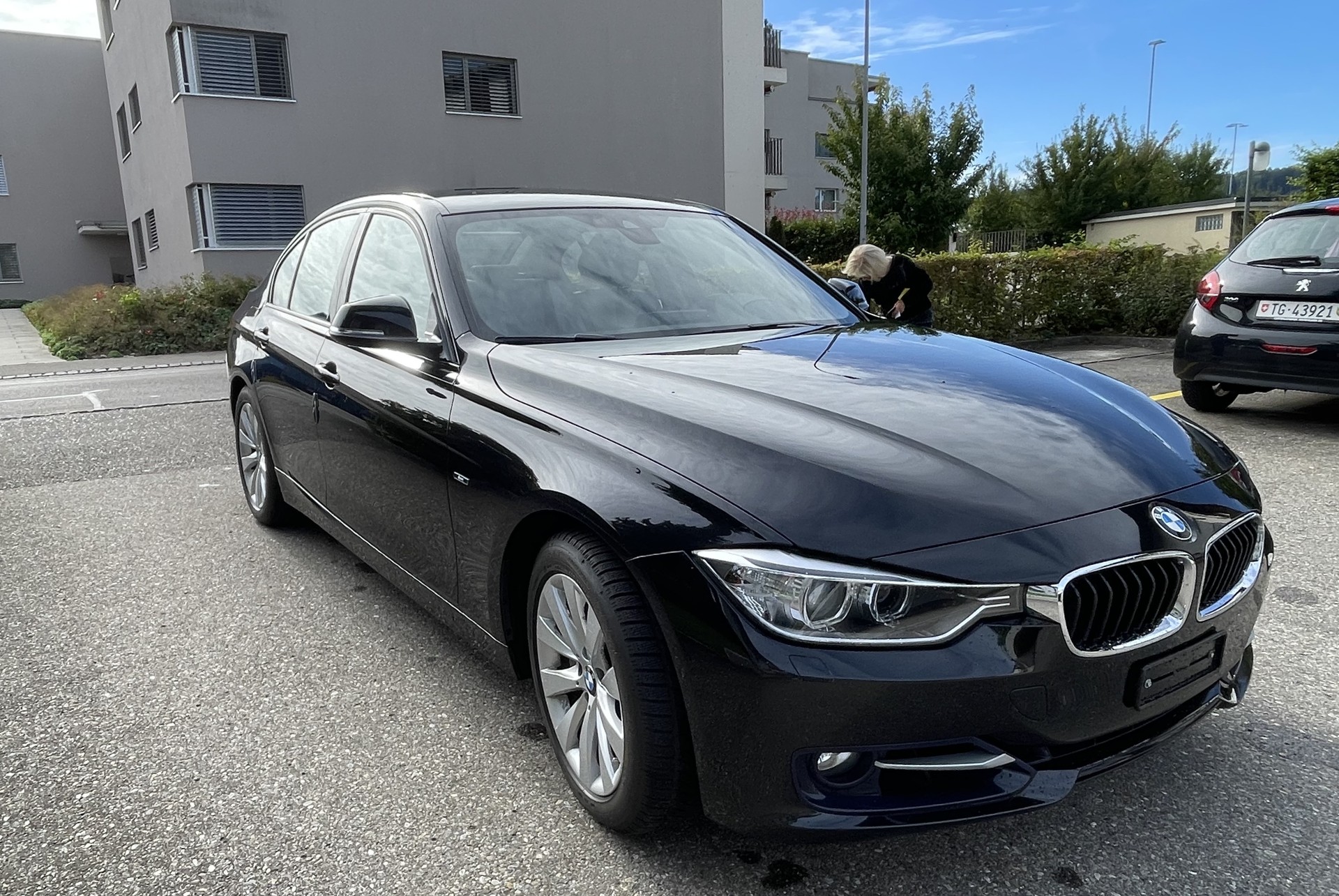 BMW 335i Sport Line-image-0