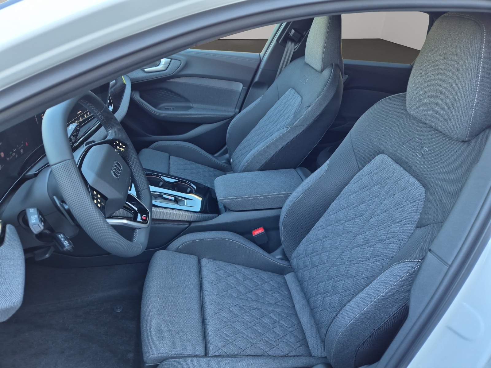 AUDI A5 Avant TDI quattro 150 kW Attraction S tronic-image-5